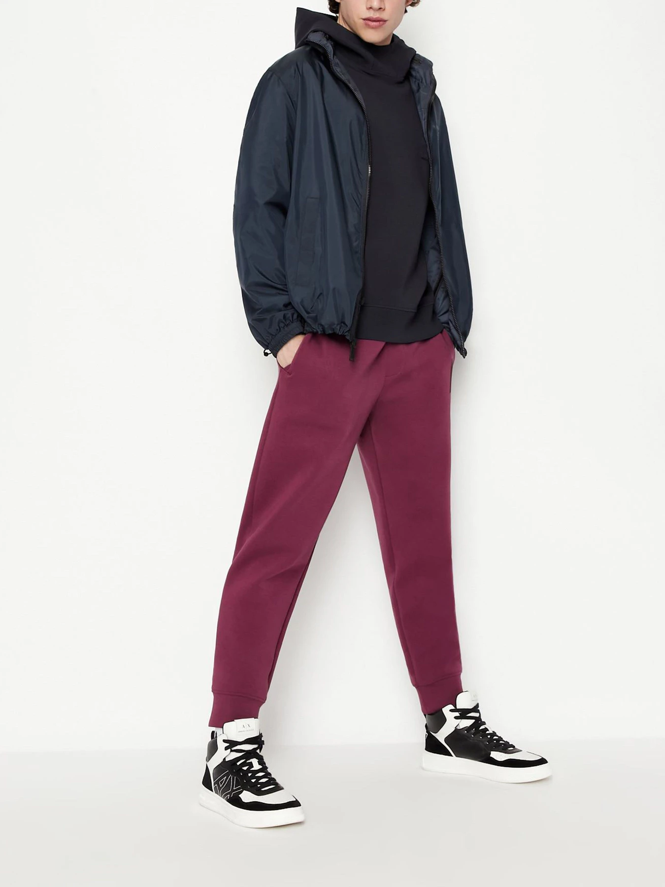 Худи и свитшоты Armani Exchange модель 6LZMHC-ZJXBZ-1510 Худи и свитшоты Armani Exchange модель 6LZMHC-ZJXBZ-1510 Фото