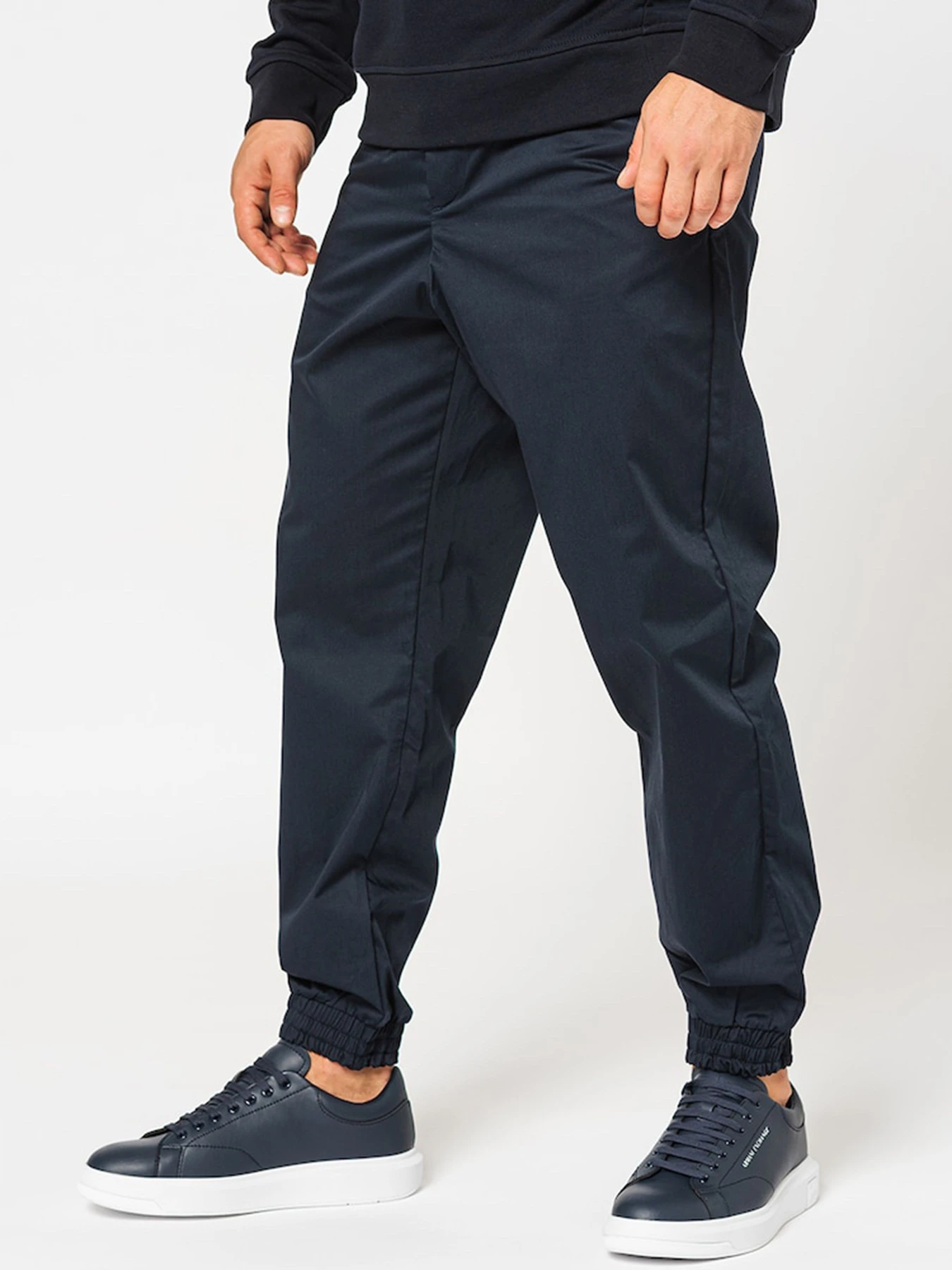 Брюки Armani Exchange модель 6LZP31-ZNYFZ-1510 Брюки Armani Exchange модель 6LZP31-ZNYFZ-1510 Фото