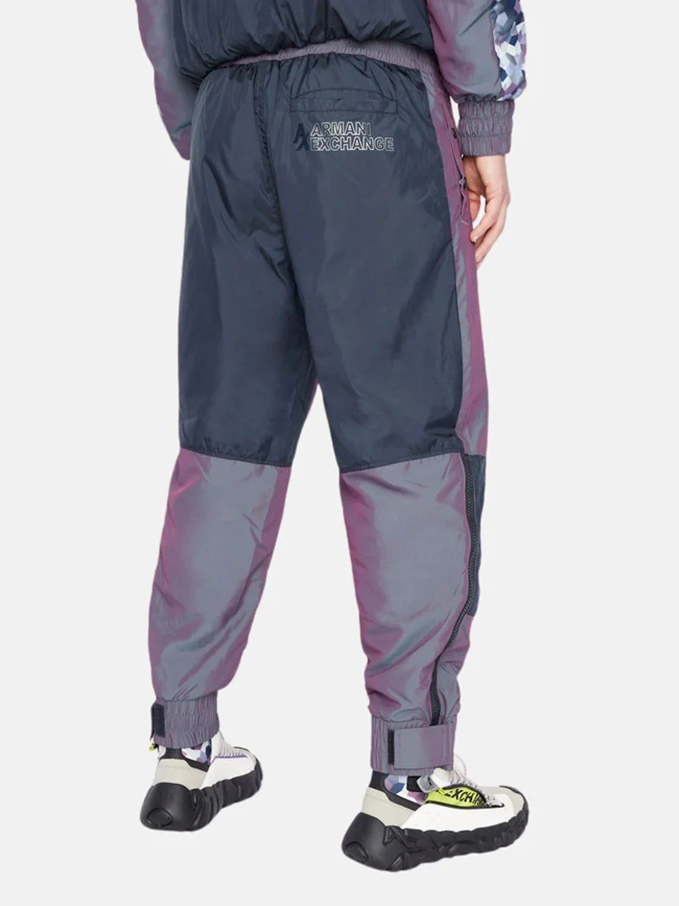 Брюки Armani Exchange модель 6LZP48-ZNUYZ-4879 Брюки Armani Exchange модель 6LZP48-ZNUYZ-4879 Фото