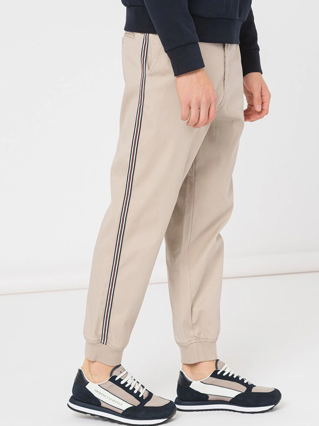 Брюки Armani Exchange модель 6LZPL1-ZDCSZ-1709 Брюки Armani Exchange модель 6LZPL1-ZDCSZ-1709 Фото