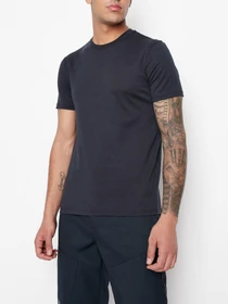 Футболки и поло Armani Exchange модель 6LZTAA-ZJA5Z-1510 Фото