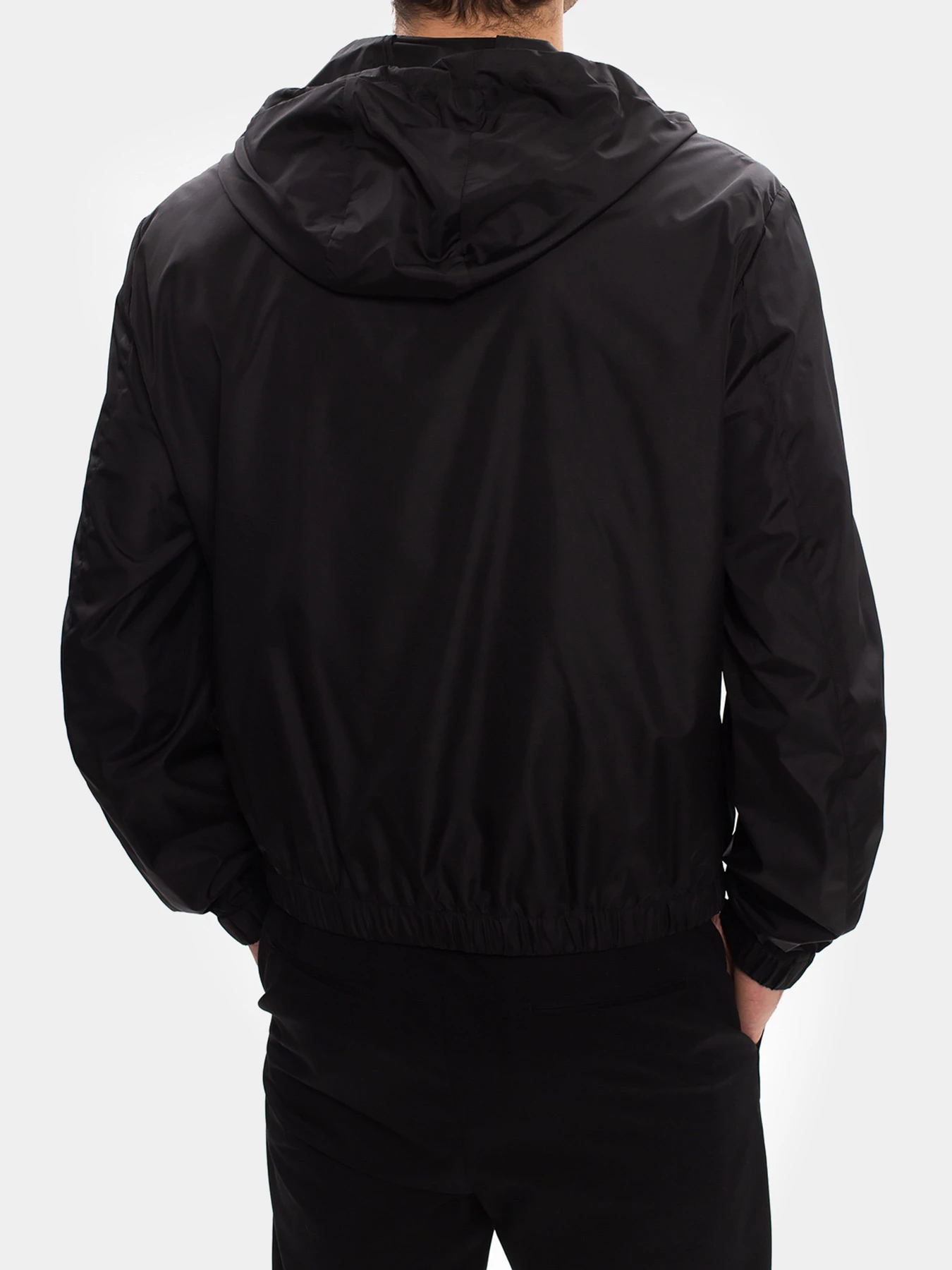 Куртки и дубленки Emporio Armani модель 8N1B98-1NDZZ-0999 Фото
