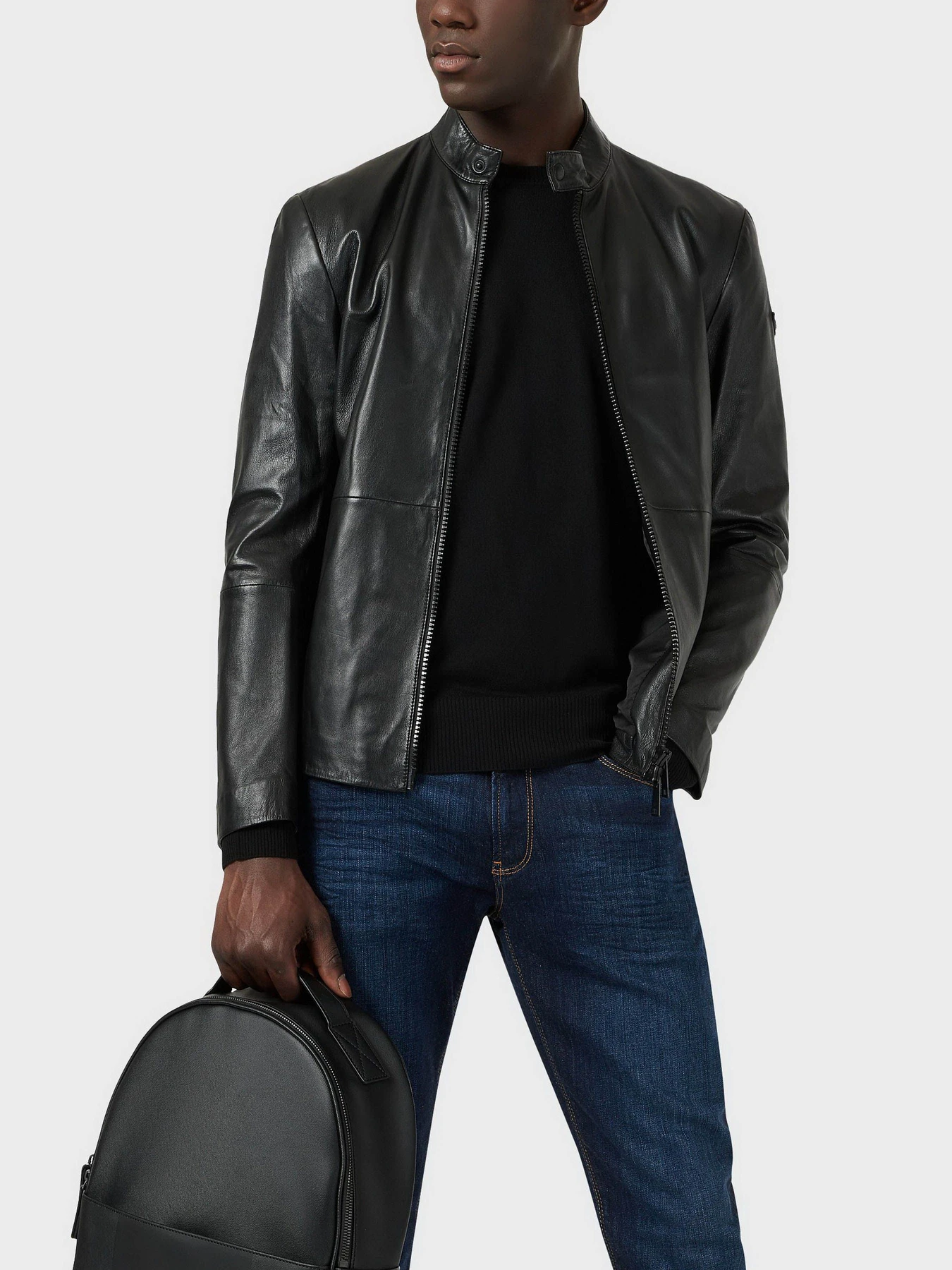 Худи и свитшоты Emporio Armani модель 8N1M42-1M67Z-0999 Худи и свитшоты Emporio Armani модель 8N1M42-1M67Z-0999 Фото
