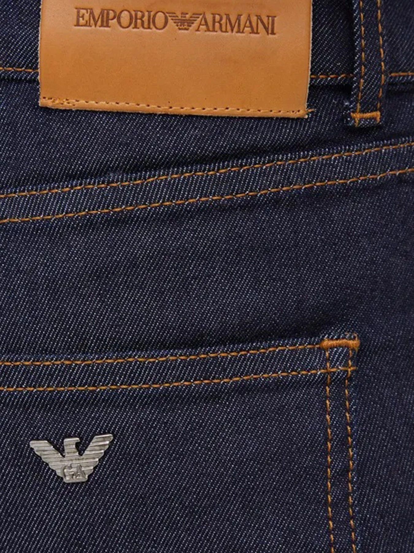 Джинсы Emporio Armani модель 8N2J47-2DG5Z-0941 Джинсы Emporio Armani модель 8N2J47-2DG5Z-0941 Фото