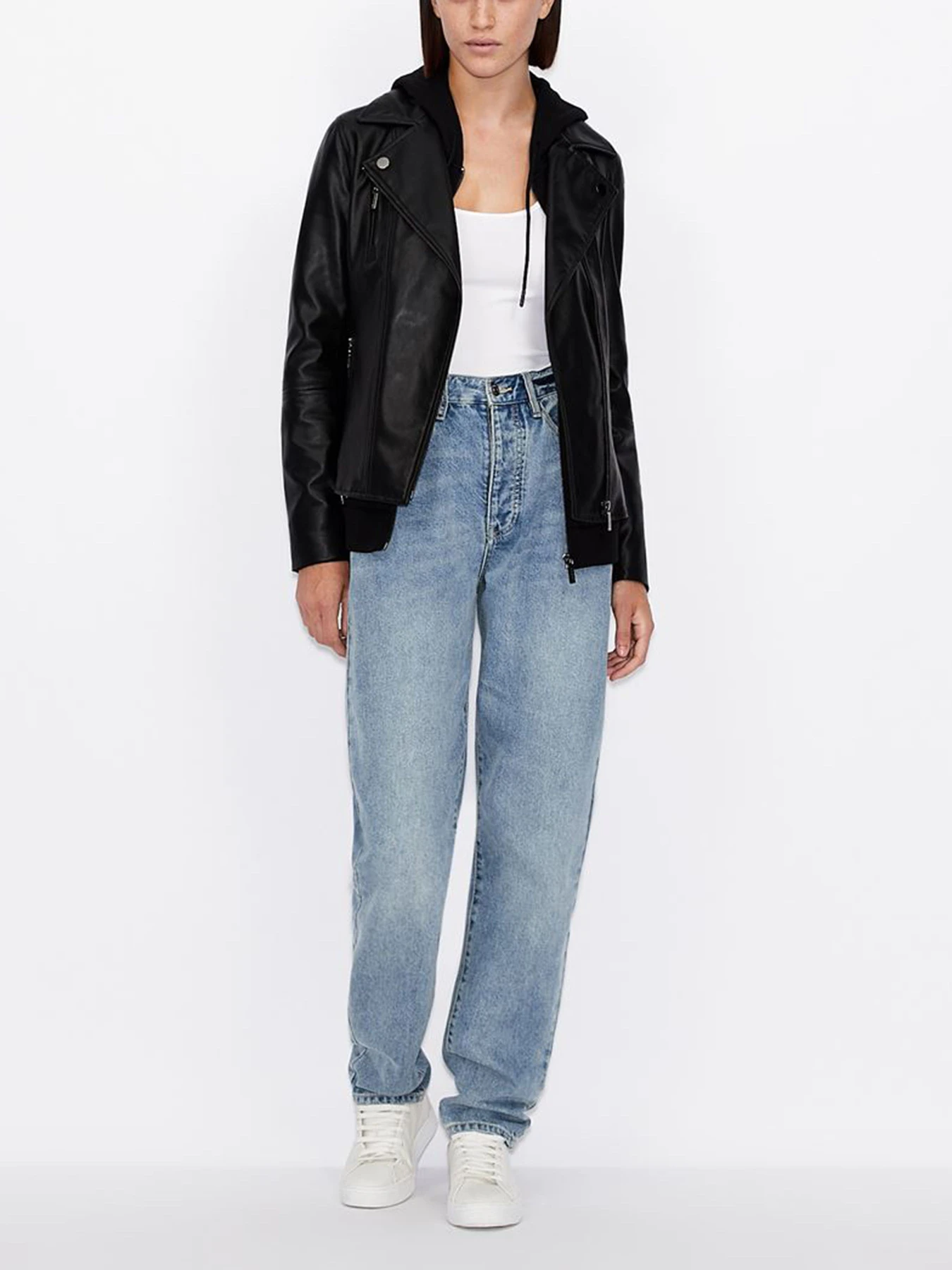 Футболки и поло Armani Exchange модель 8NYM99-YJ6MZ-1000 Фото