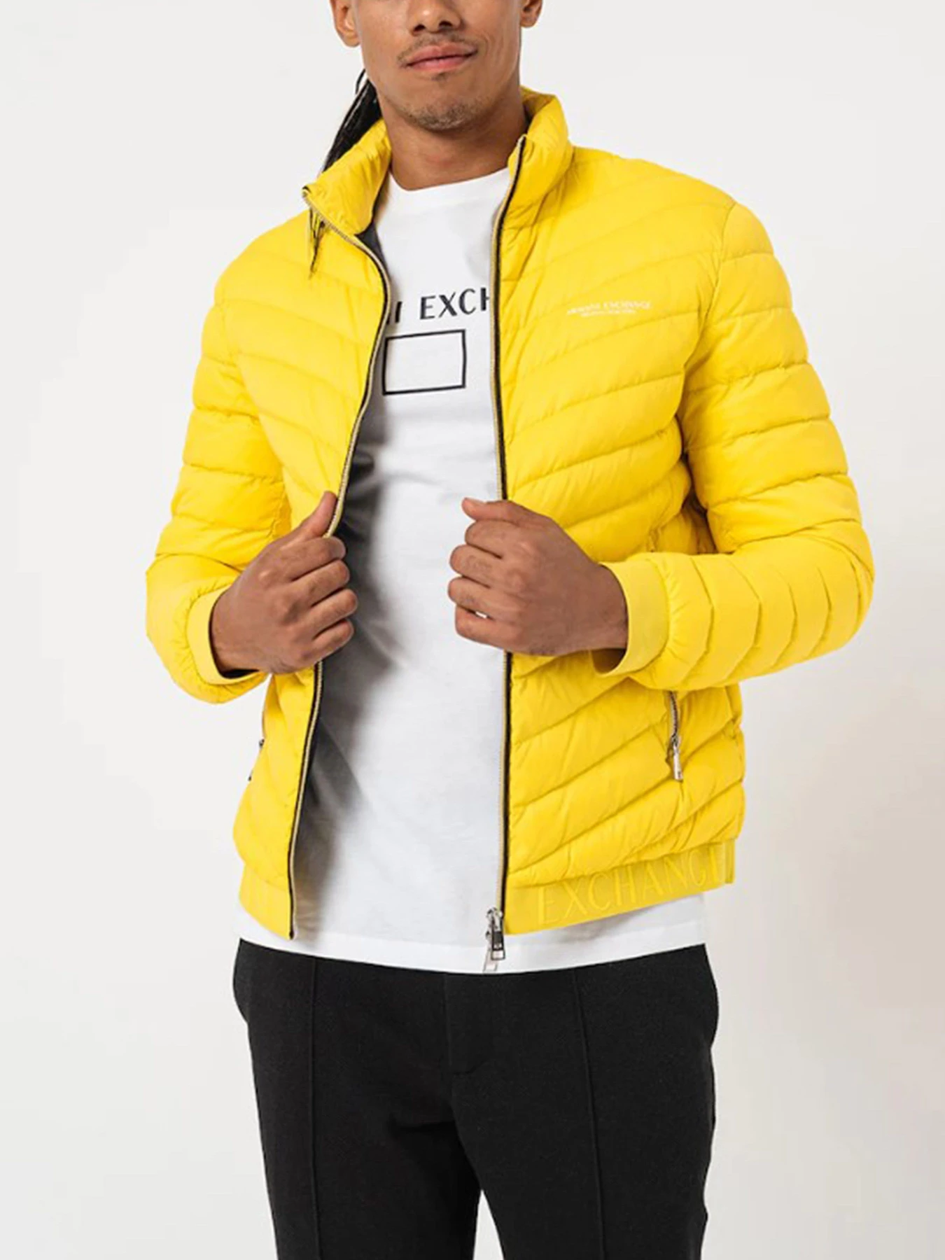 Куртки и дубленки Armani Exchange модель 8NZB52-ZNW3Z-4623 Куртки и дубленки Armani Exchange модель 8NZB52-ZNW3Z-4623 Фото