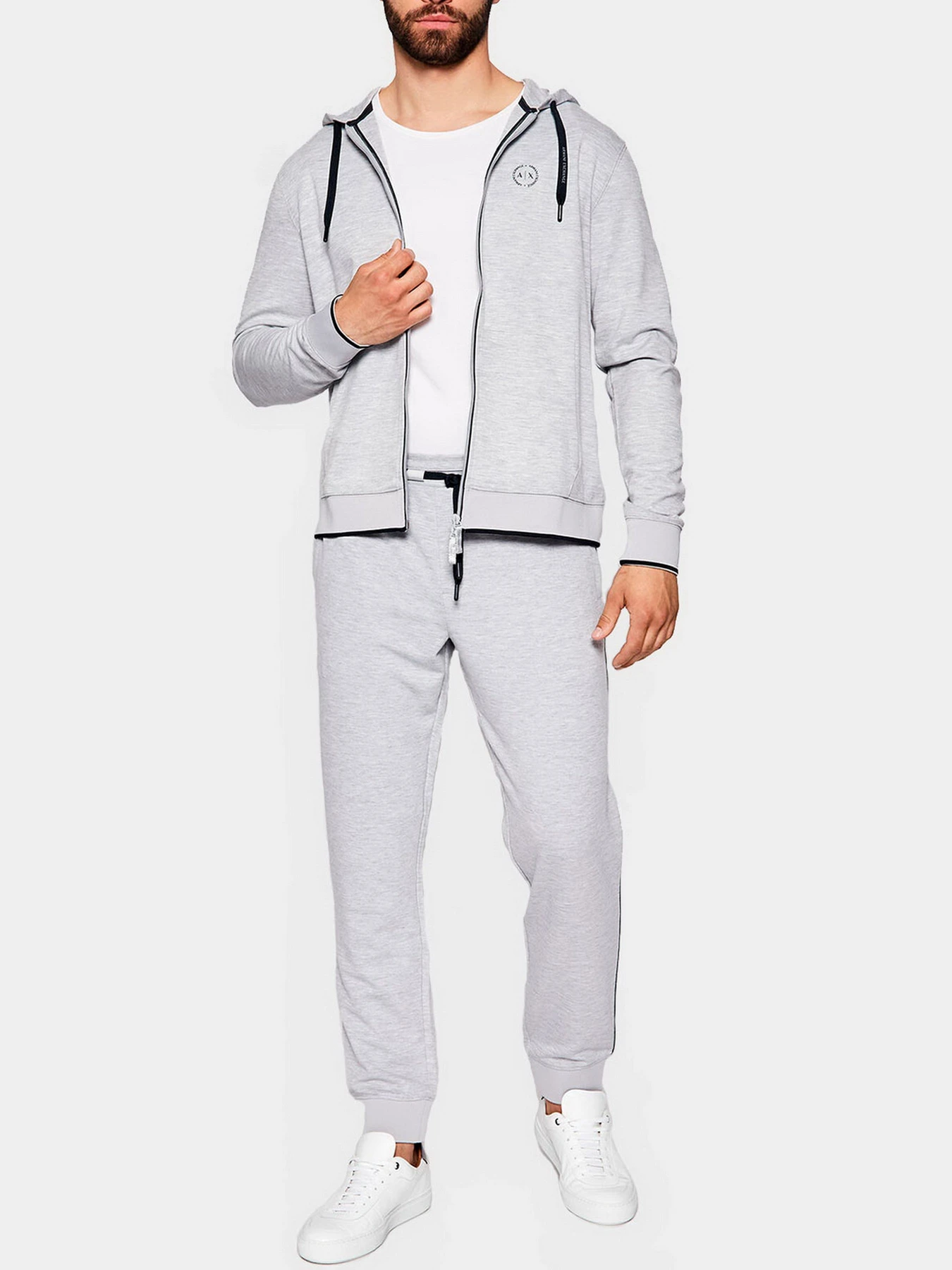 Худи и свитшоты Armani Exchange модель 8NZM74-Z9N1Z-3929 Худи и свитшоты Armani Exchange модель 8NZM74-Z9N1Z-3929 Фото