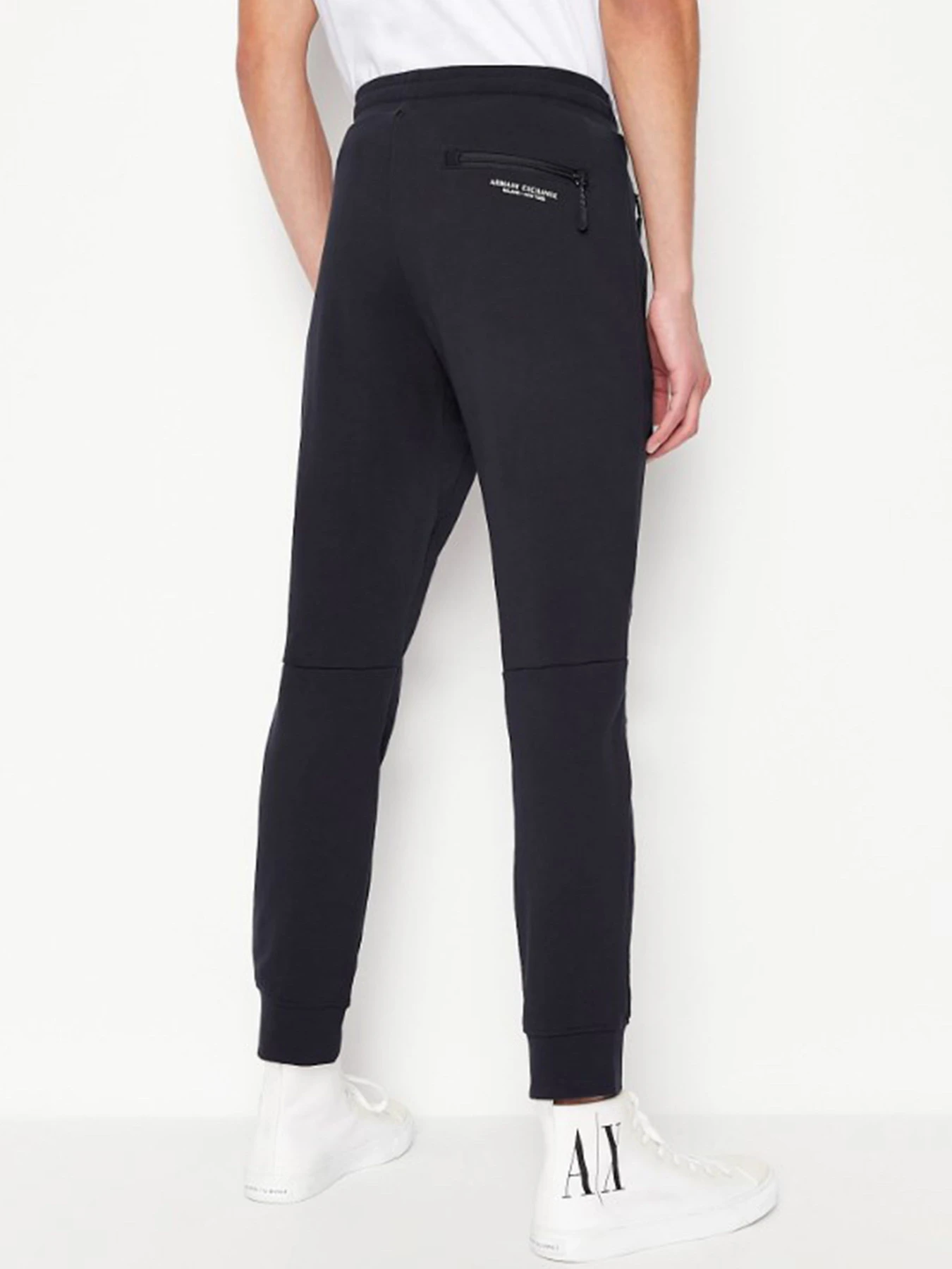 Брюки Armani Exchange модель 8NZP73-ZJKRZ-1510 Брюки Armani Exchange модель 8NZP73-ZJKRZ-1510 Фото