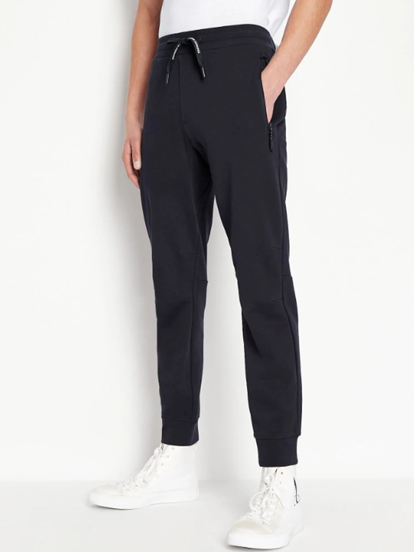 Брюки Armani Exchange модель 8NZP73-ZJKRZ-1510 Брюки Armani Exchange модель 8NZP73-ZJKRZ-1510 Фото
