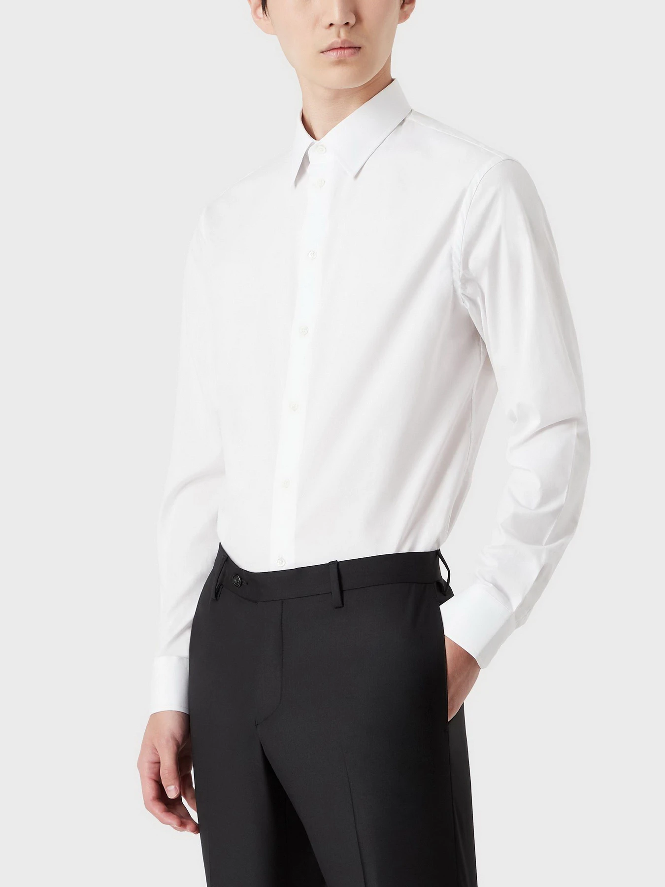 Рубашки Emporio Armani модель B1EM5L-B1C68-100 Рубашки Emporio Armani модель B1EM5L-B1C68-100 Фото