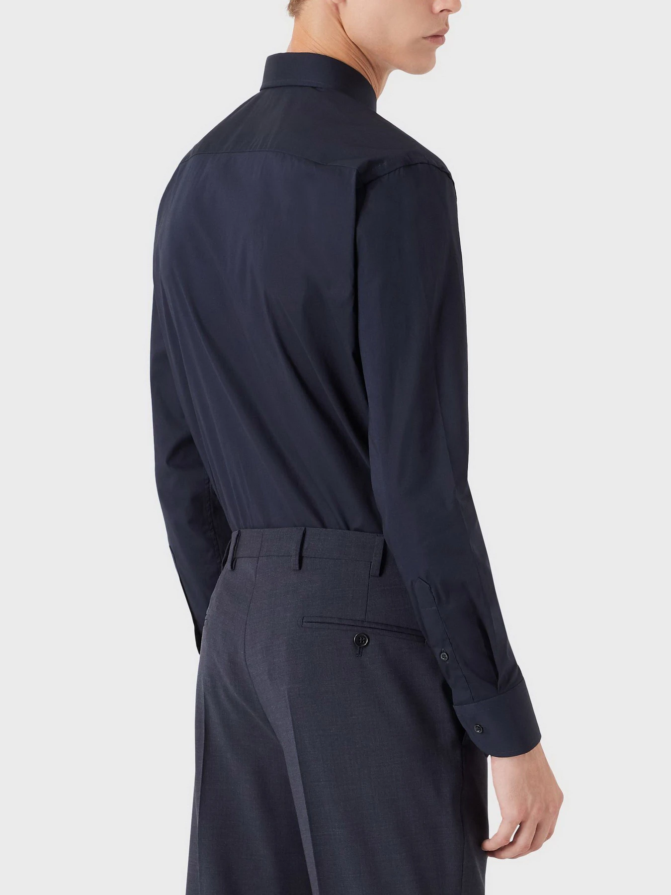 Рубашки Emporio Armani модель B1EM5L-B1C68-920 Рубашки Emporio Armani модель B1EM5L-B1C68-920 Фото