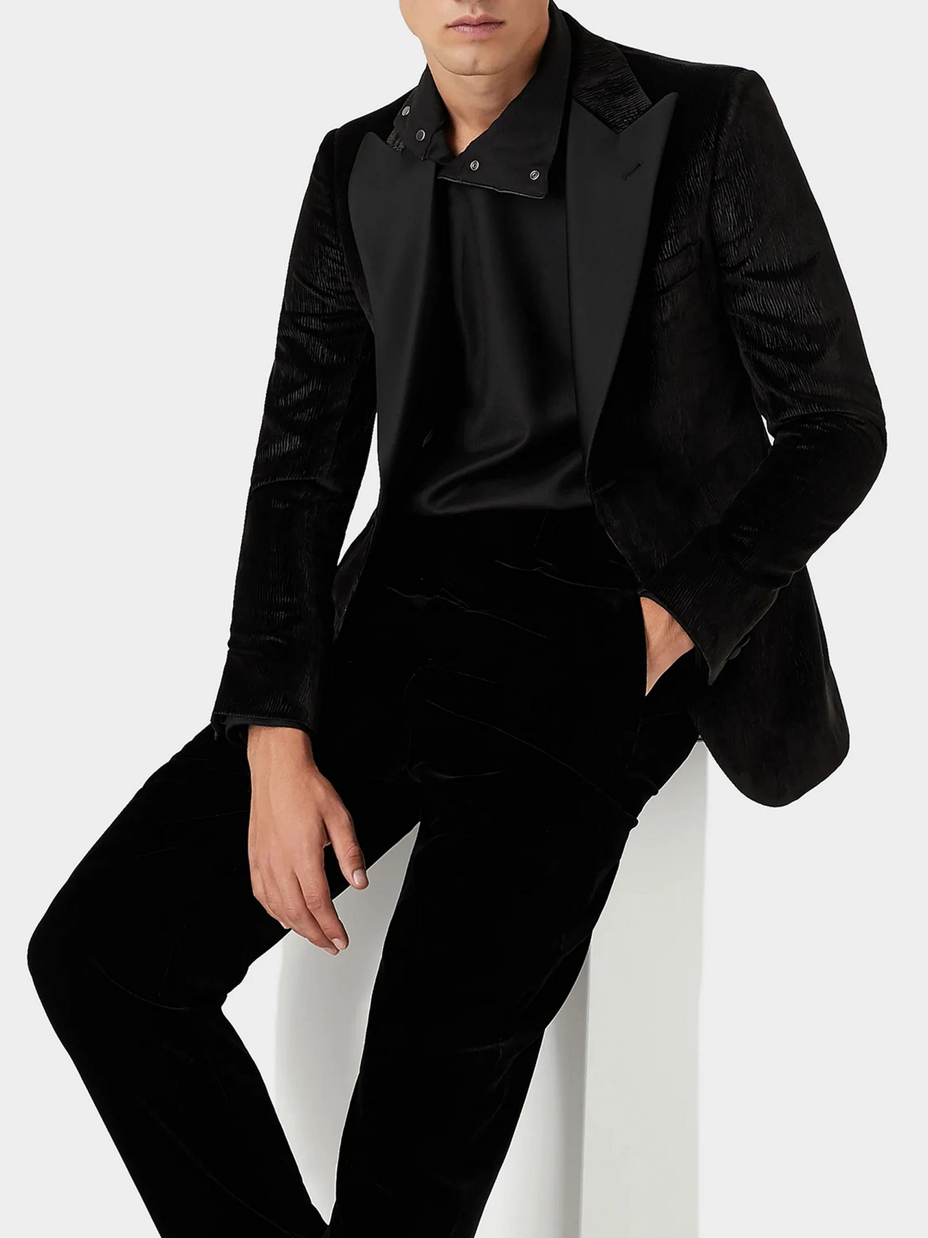 Брюки Emporio Armani модель B1P440-B1191-999 Брюки Emporio Armani модель B1P440-B1191-999 Фото