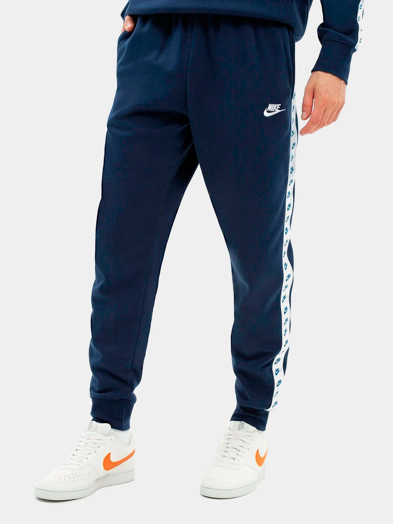 Костюмы NIKE модель DM6838-410 Костюмы NIKE модель DM6838-410 Фото