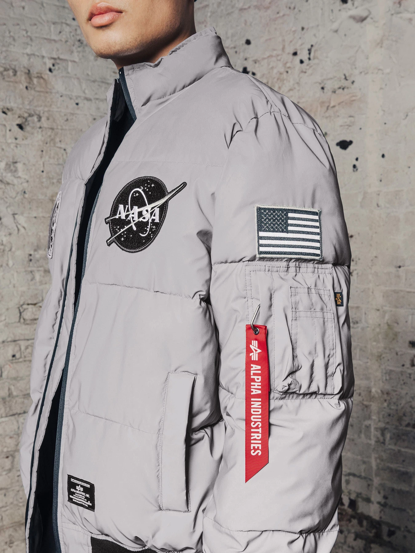 Куртки и дубленки Alpha Industries модель EJM52502C1_040 Куртки и дубленки Alpha Industries модель EJM52502C1_040 Фото