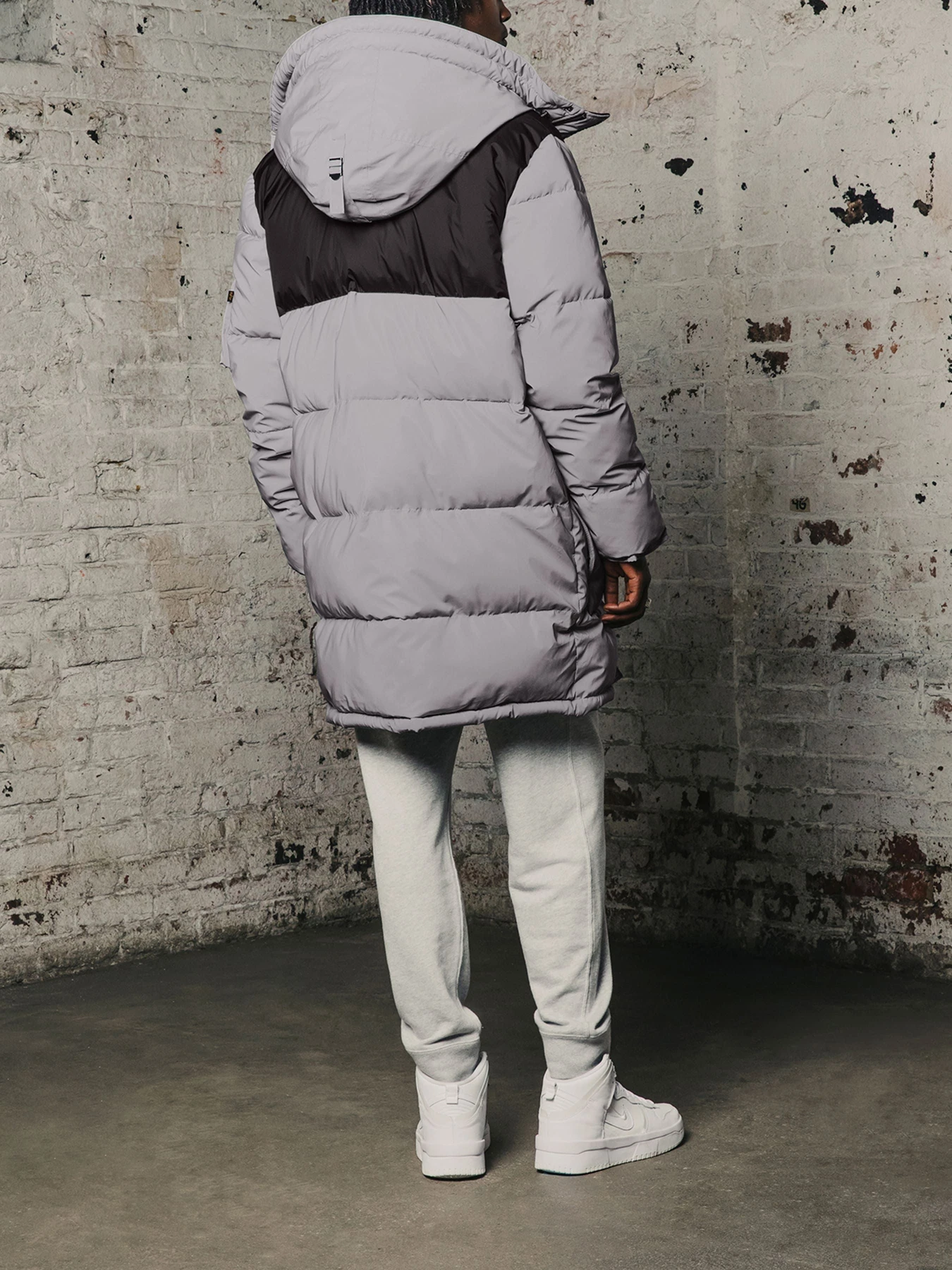 Куртки и дубленки Alpha Industries модель EJM52503C1_040 Куртки и дубленки Alpha Industries модель EJM52503C1_040 Фото