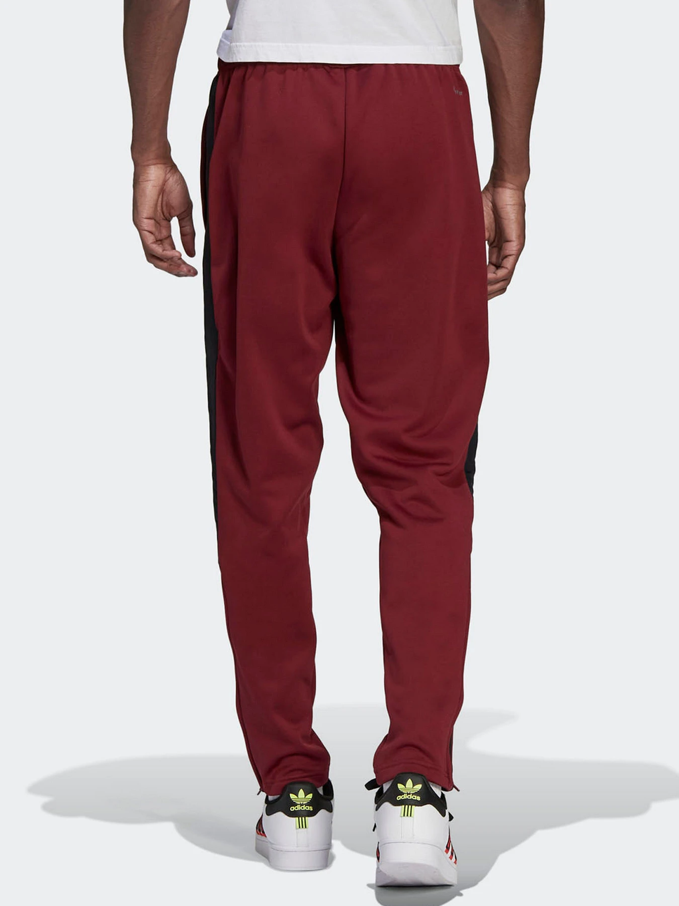 Брюки Adidas модель H59995 Брюки Adidas модель H59995 Фото