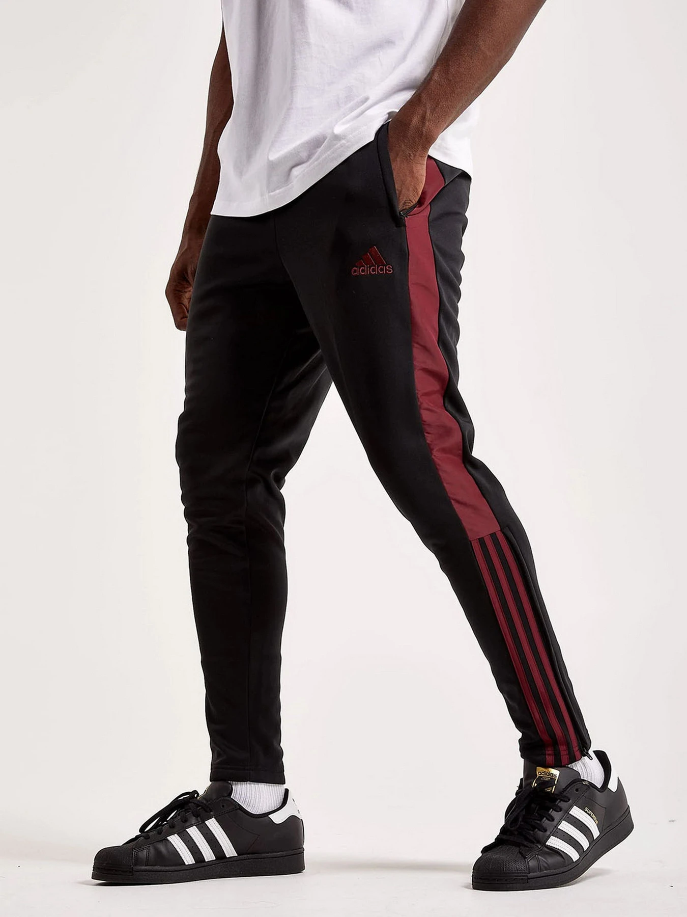 Брюки Adidas модель H59996 Брюки Adidas модель H59996 Фото