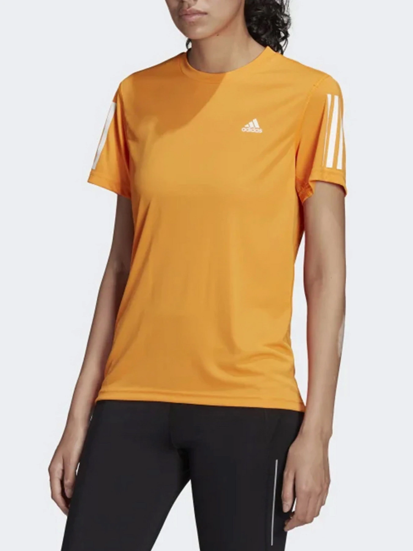 Футболки и поло Adidas модель HB9382 Футболки и поло Adidas модель HB9382 Фото