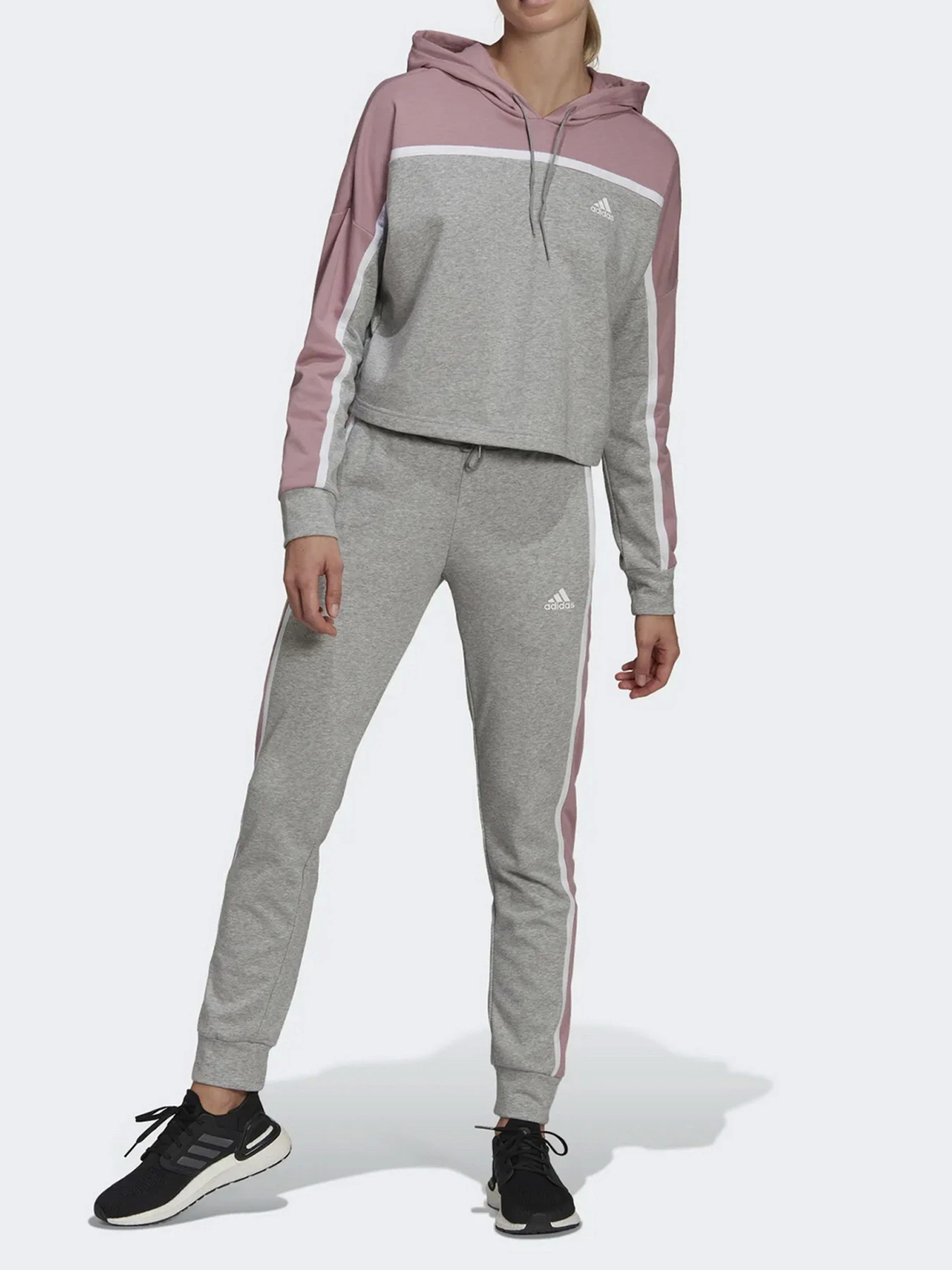 Костюмы Adidas модель HD9024 Костюмы Adidas модель HD9024 Фото