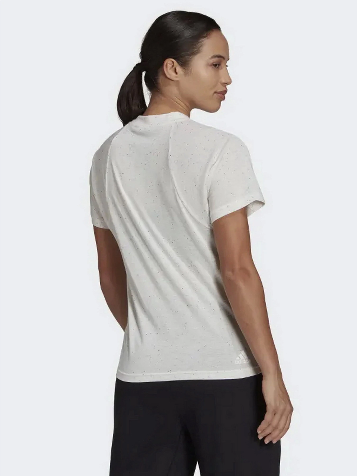 Футболки и поло Adidas модель HE1701 Футболки и поло Adidas модель HE1701 Фото