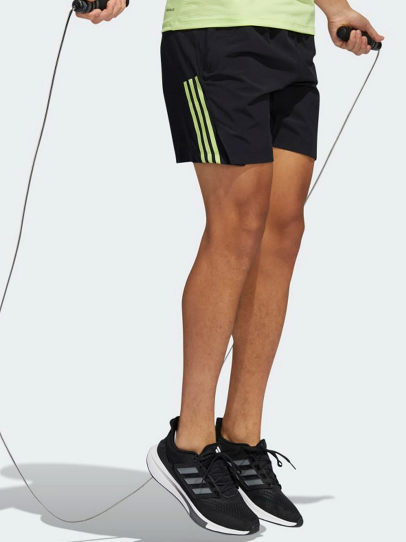 Шорты Adidas модель HE6982 Шорты Adidas модель HE6982 Фото