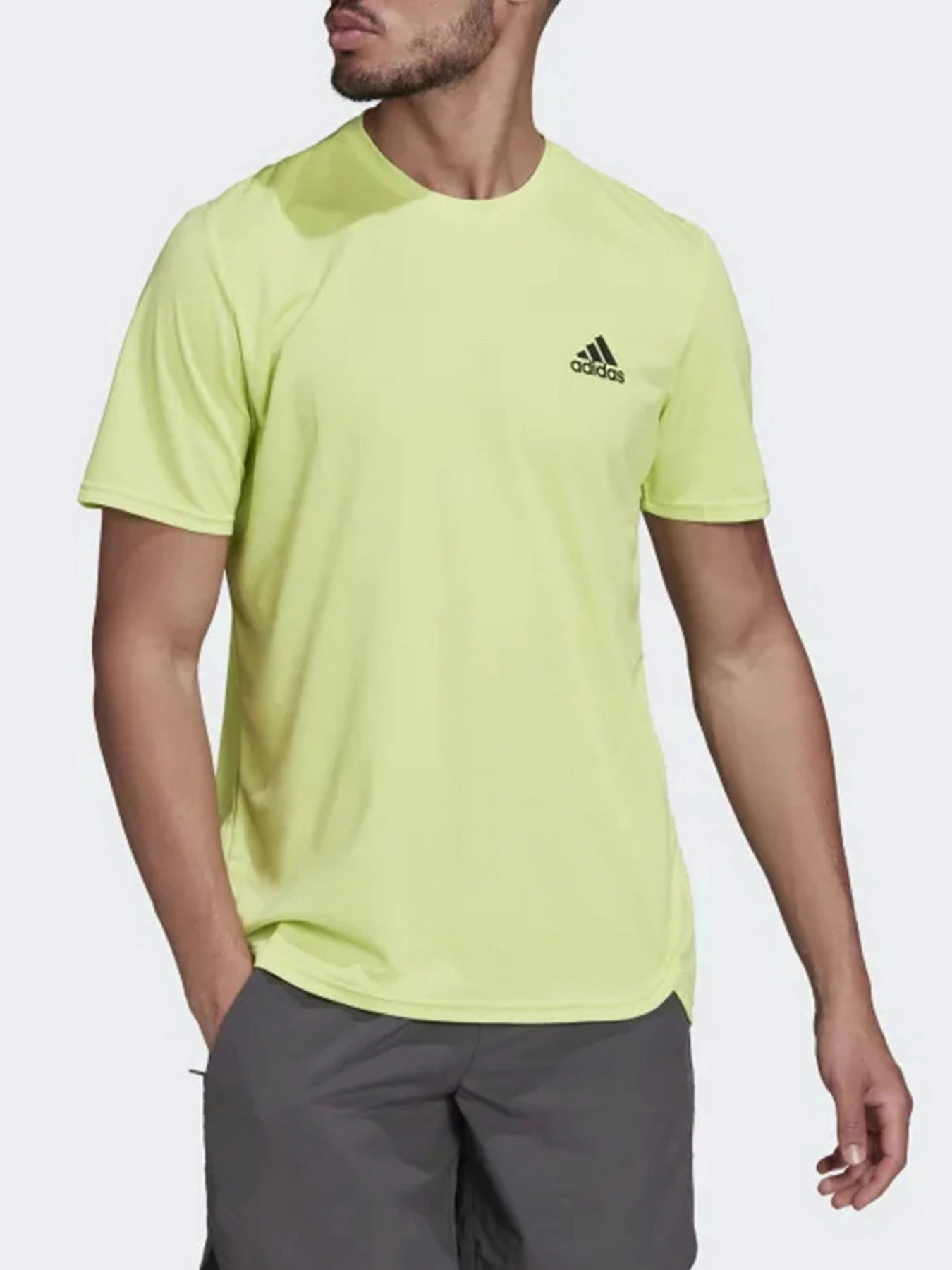 Футболки и поло Adidas модель HF7218 Футболки и поло Adidas модель HF7218 Фото