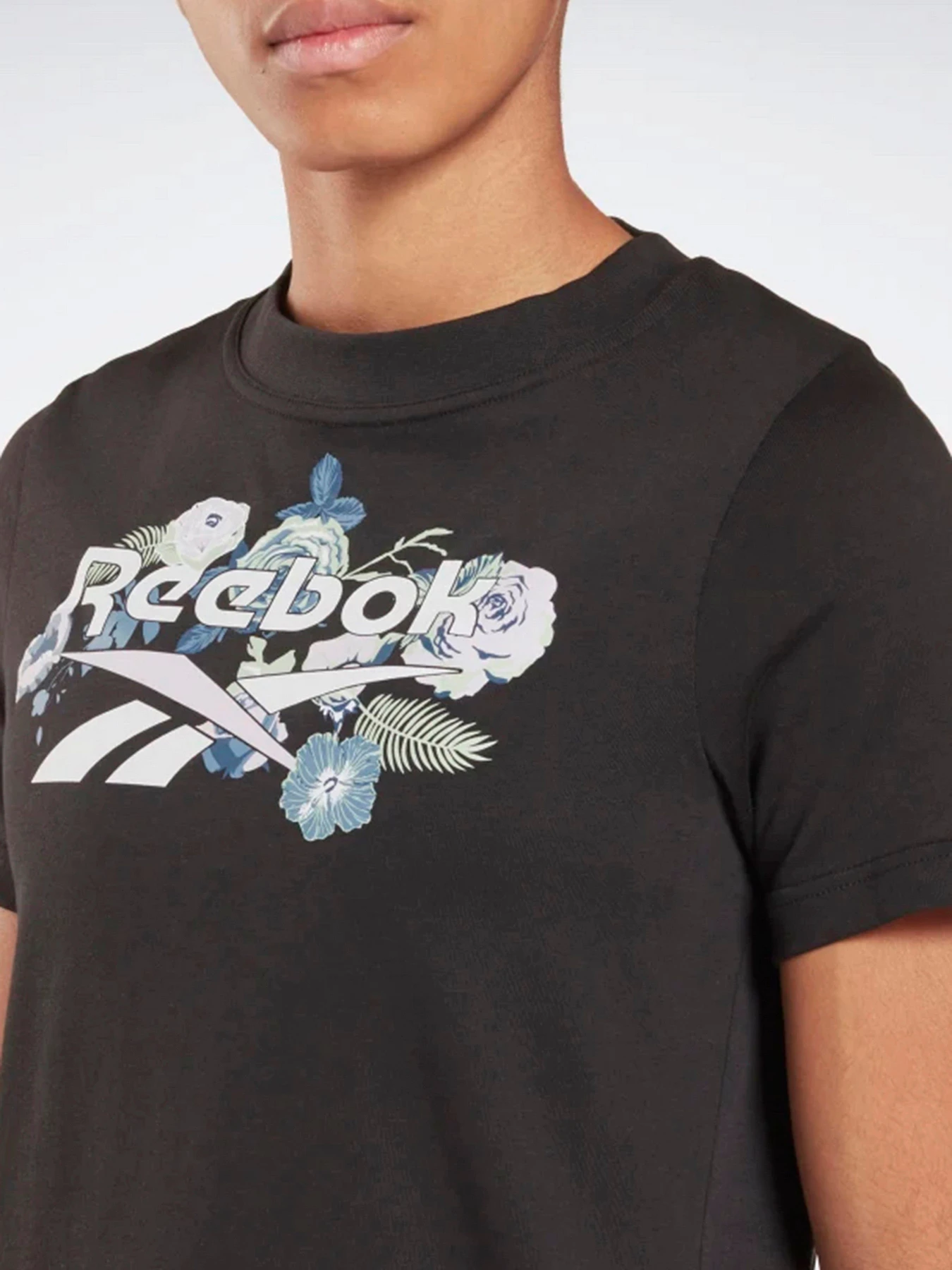 Футболки и поло Reebok модель HG4352 Фото