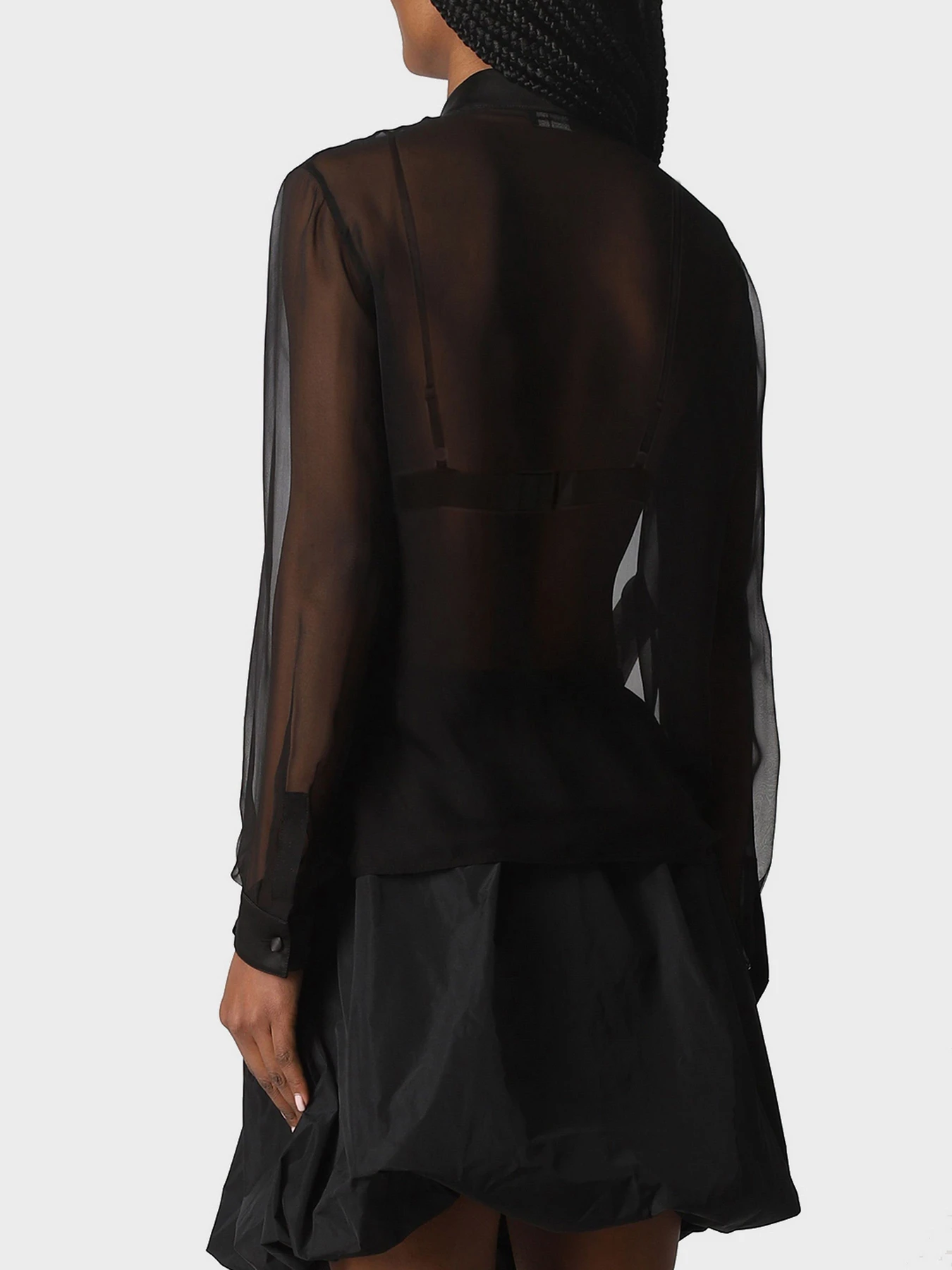 Рубашки Emporio Armani модель INC11T-I2323-999 Рубашки Emporio Armani модель INC11T-I2323-999 Фото