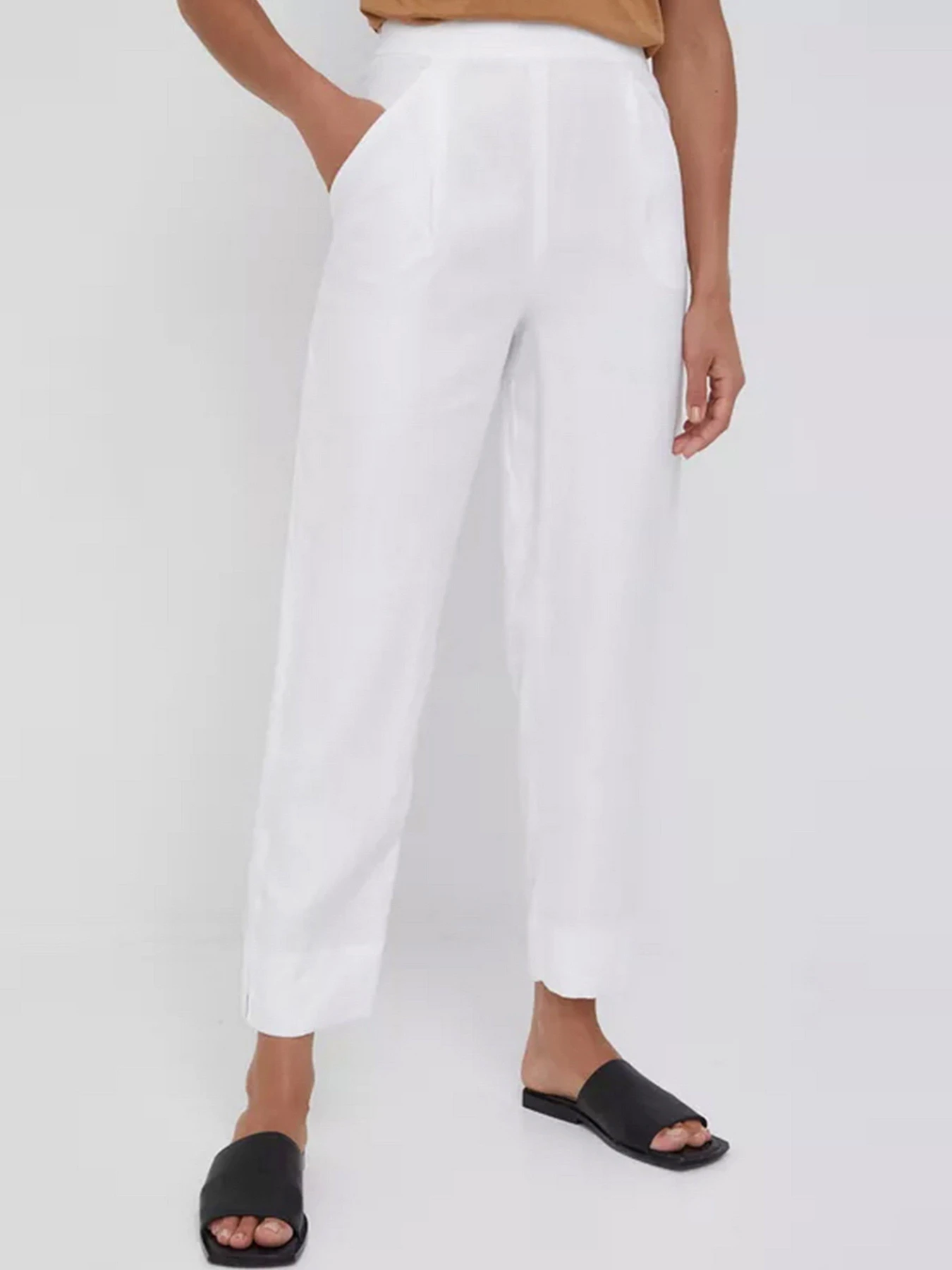 Брюки Emporio Armani модель INP13T-I2012-100 Брюки Emporio Armani модель INP13T-I2012-100 Фото