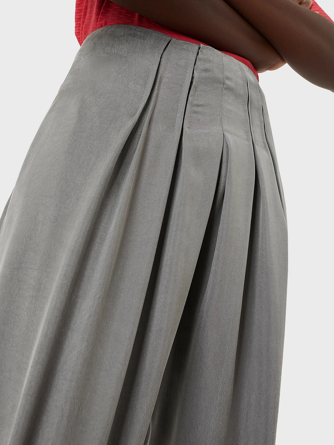 Брюки Emporio Armani модель INP30T-I2009-618 Брюки Emporio Armani модель INP30T-I2009-618 Фото