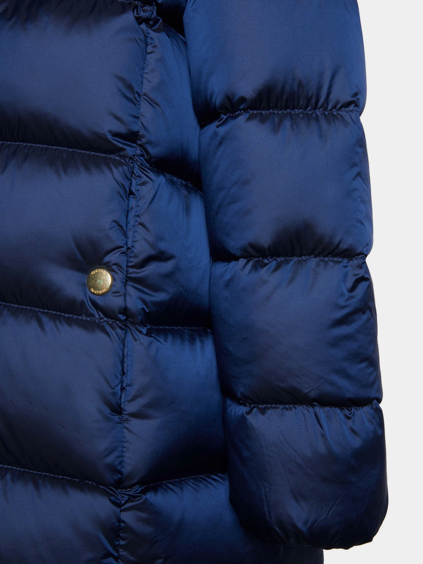 Куртки и дубленки Geox модель K2626A-T2566-F4513 Куртки и дубленки Geox модель K2626A-T2566-F4513 Фото