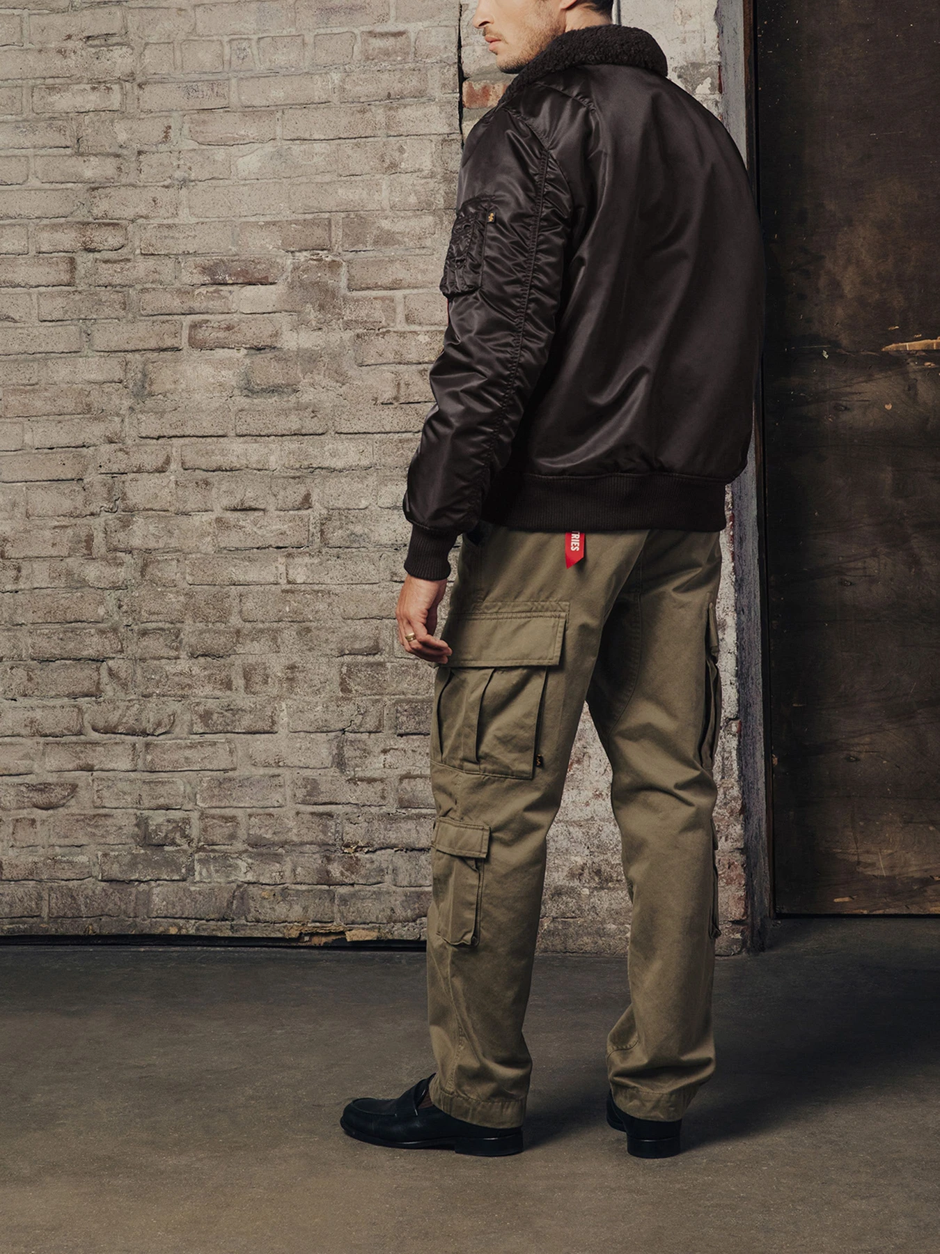 Куртки и дубленки Alpha Industries модель MJB52500C1_001 Куртки и дубленки Alpha Industries модель MJB52500C1_001 Фото