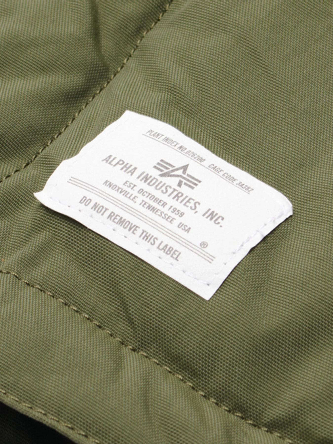 Куртки и дубленки Alpha Industries модель MJD51500C1_301 Куртки и дубленки Alpha Industries модель MJD51500C1_301 Фото