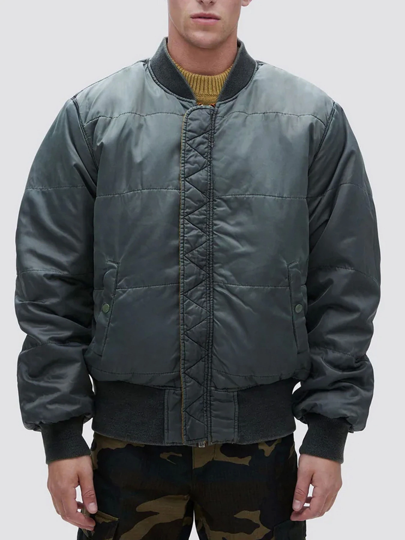 Куртки и дубленки Alpha Industries модель MJM49500C1_819 Куртки и дубленки Alpha Industries модель MJM49500C1_819 Фото