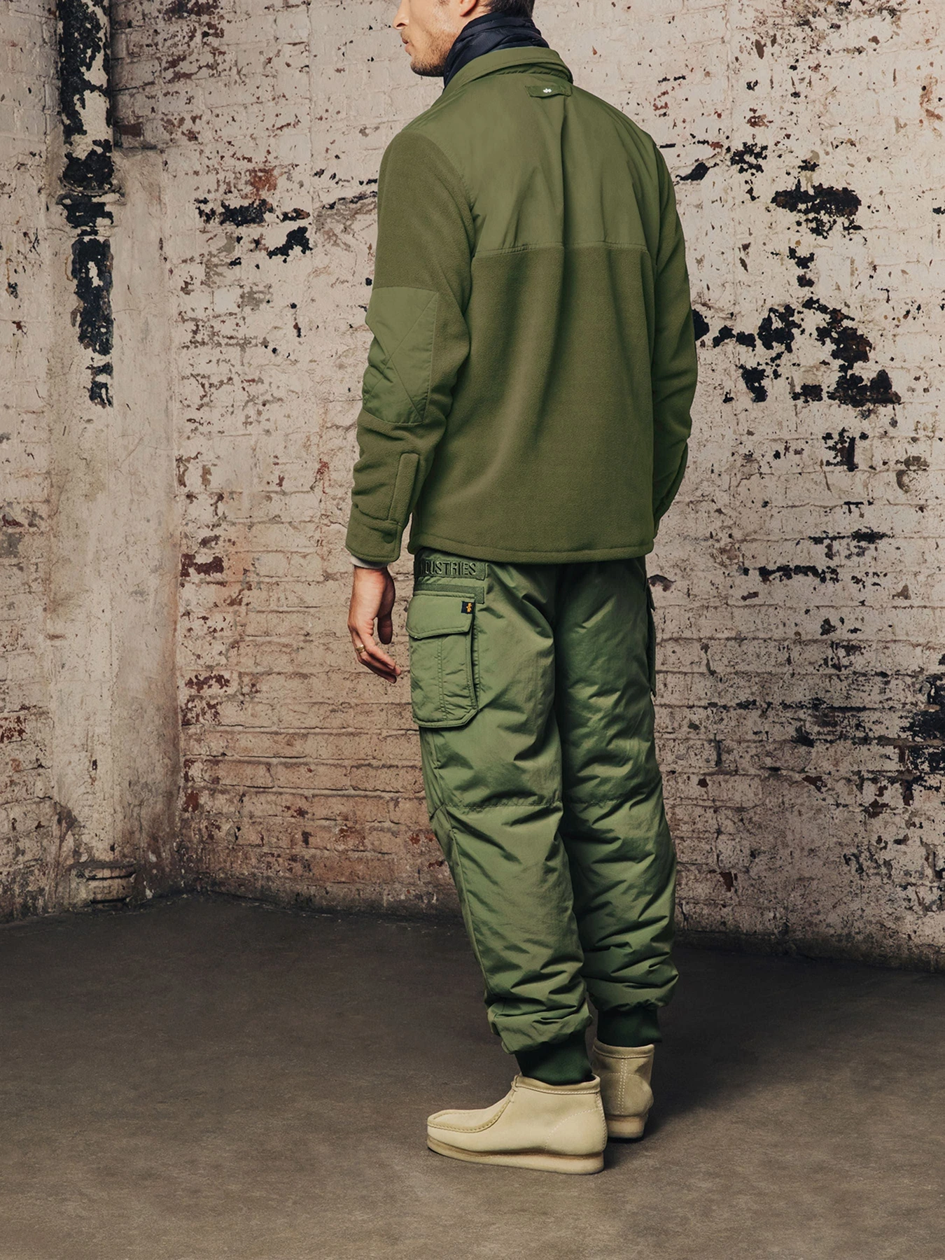 Спортивная одежда Alpha Industries модель MJM52501C1_301 Спортивная одежда Alpha Industries модель MJM52501C1_301 Фото