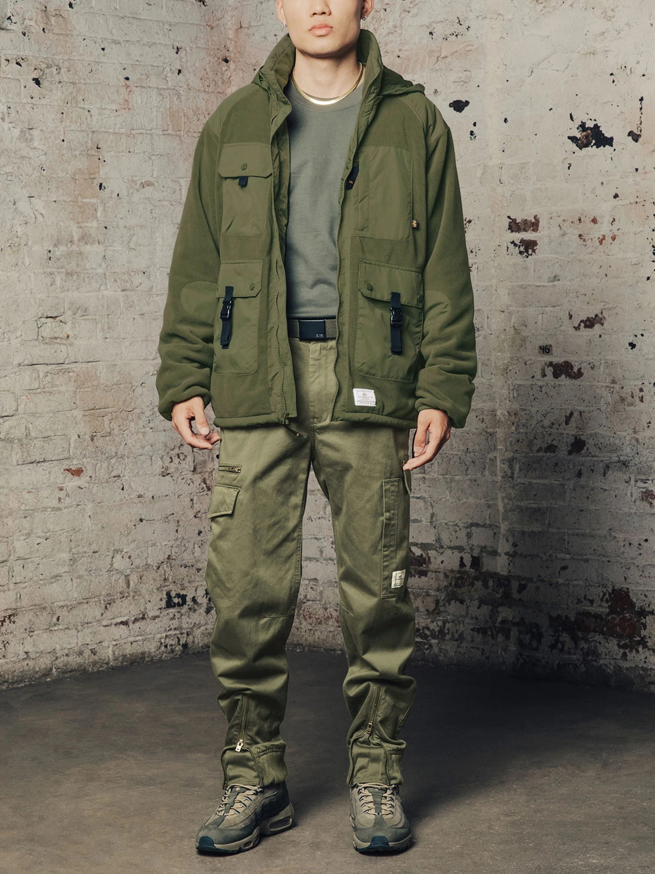 Спортивная одежда Alpha Industries модель MJM52502C1_301 Спортивная одежда Alpha Industries модель MJM52502C1_301 Фото