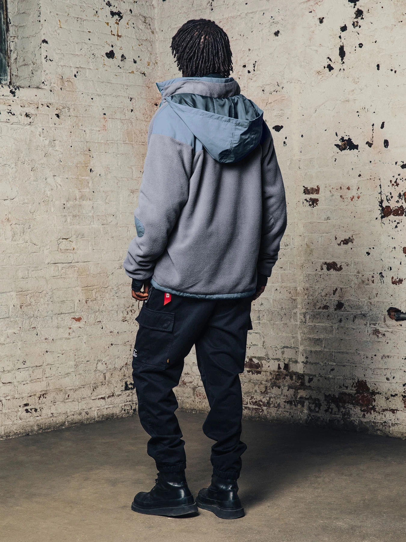 Спортивная одежда Alpha Industries модель MJM52502C1_438 Спортивная одежда Alpha Industries модель MJM52502C1_438 Фото