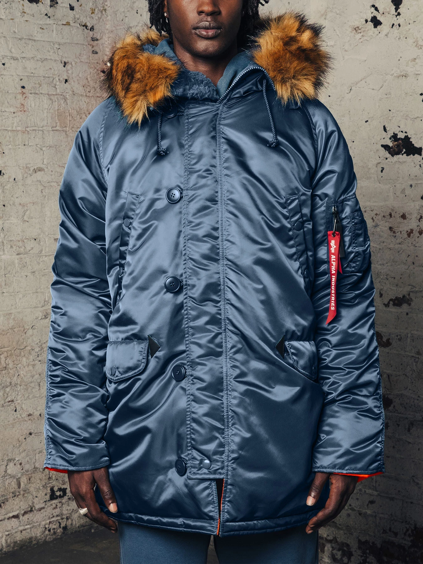 Куртки и дубленки Alpha Industries модель MJN31210C1_438 Фото