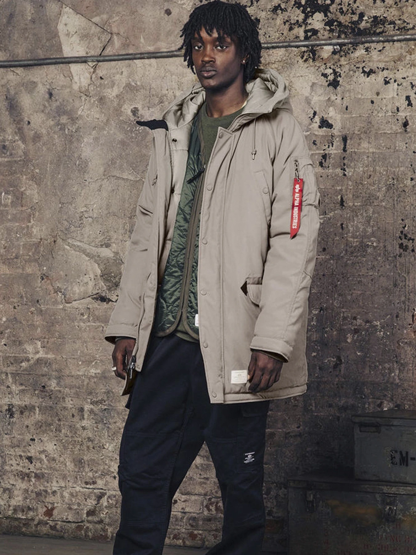 Куртки и дубленки Alpha Industries модель MJN51500C1_065 Куртки и дубленки Alpha Industries модель MJN51500C1_065 Фото