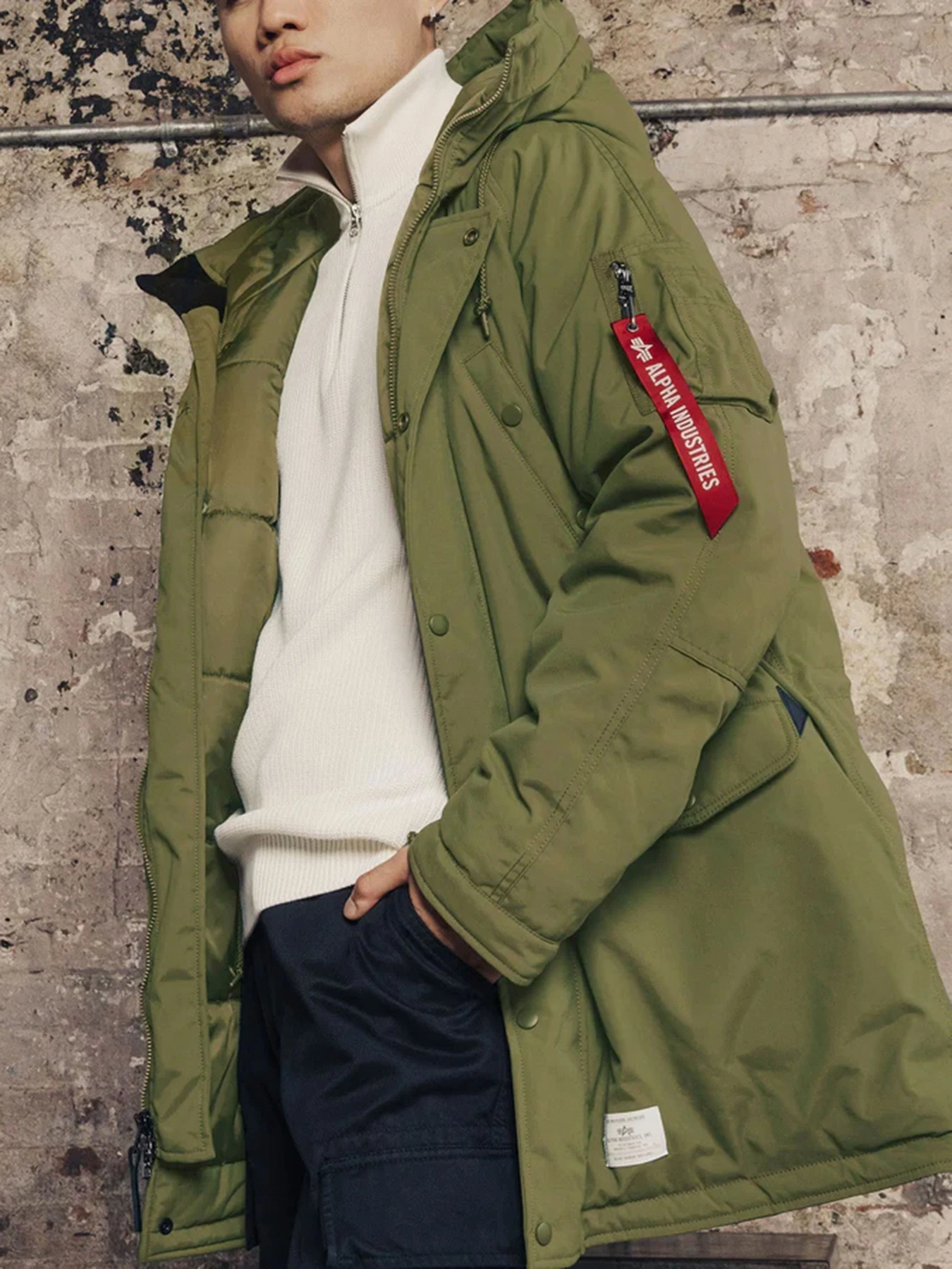 Куртки и дубленки Alpha Industries модель MJN51500C1_301 Куртки и дубленки Alpha Industries модель MJN51500C1_301 Фото