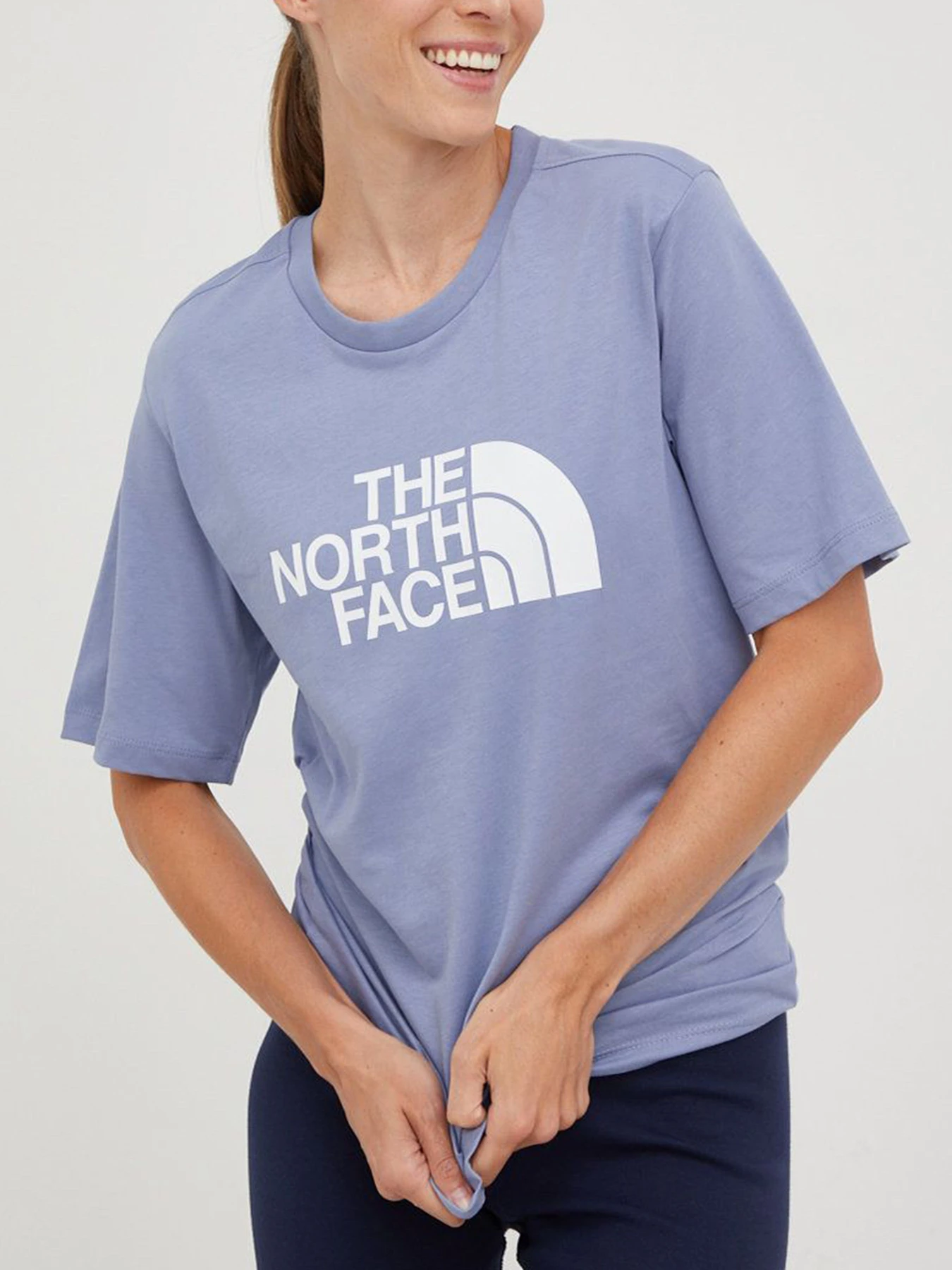 Футболки и поло The North Face модель NF0A4M5P73A1 Футболки и поло The North Face модель NF0A4M5P73A1 Фото