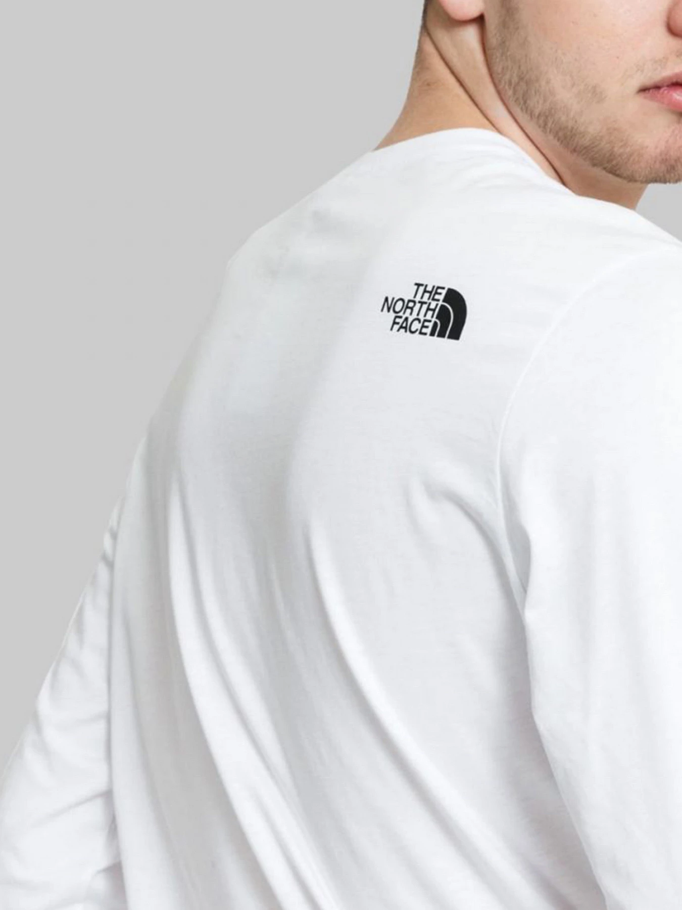 Худи и свитшоты The North Face модель NF0A5585FN41 Фото