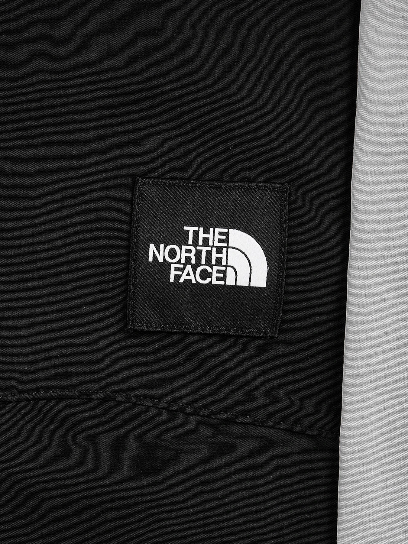 Брюки The North Face модель NF0A7R2HJK31 Брюки The North Face модель NF0A7R2HJK31 Фото