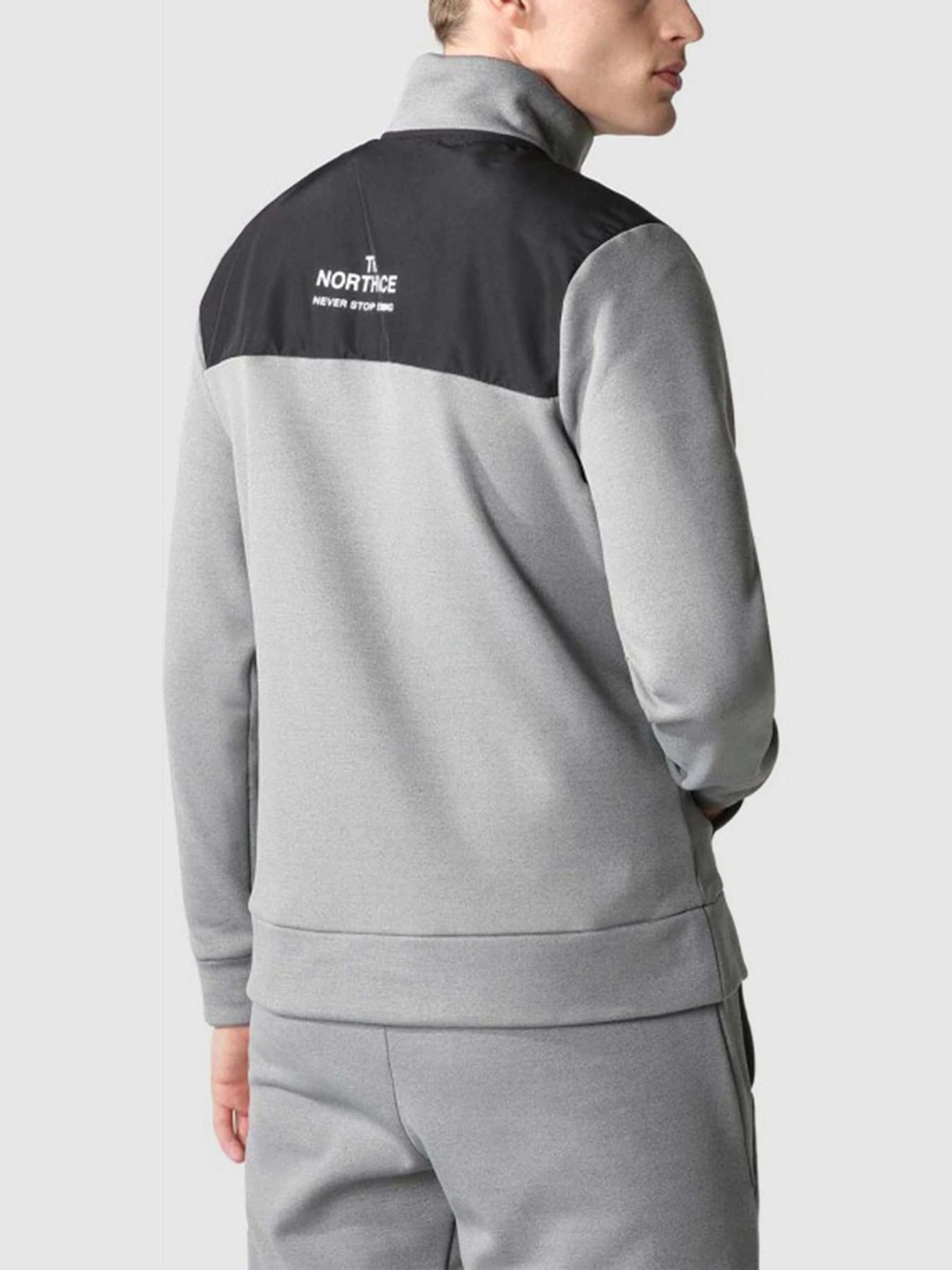 Спортивная одежда The North Face модель NF0A7ZAKGVD1 Спортивная одежда The North Face модель NF0A7ZAKGVD1 Фото