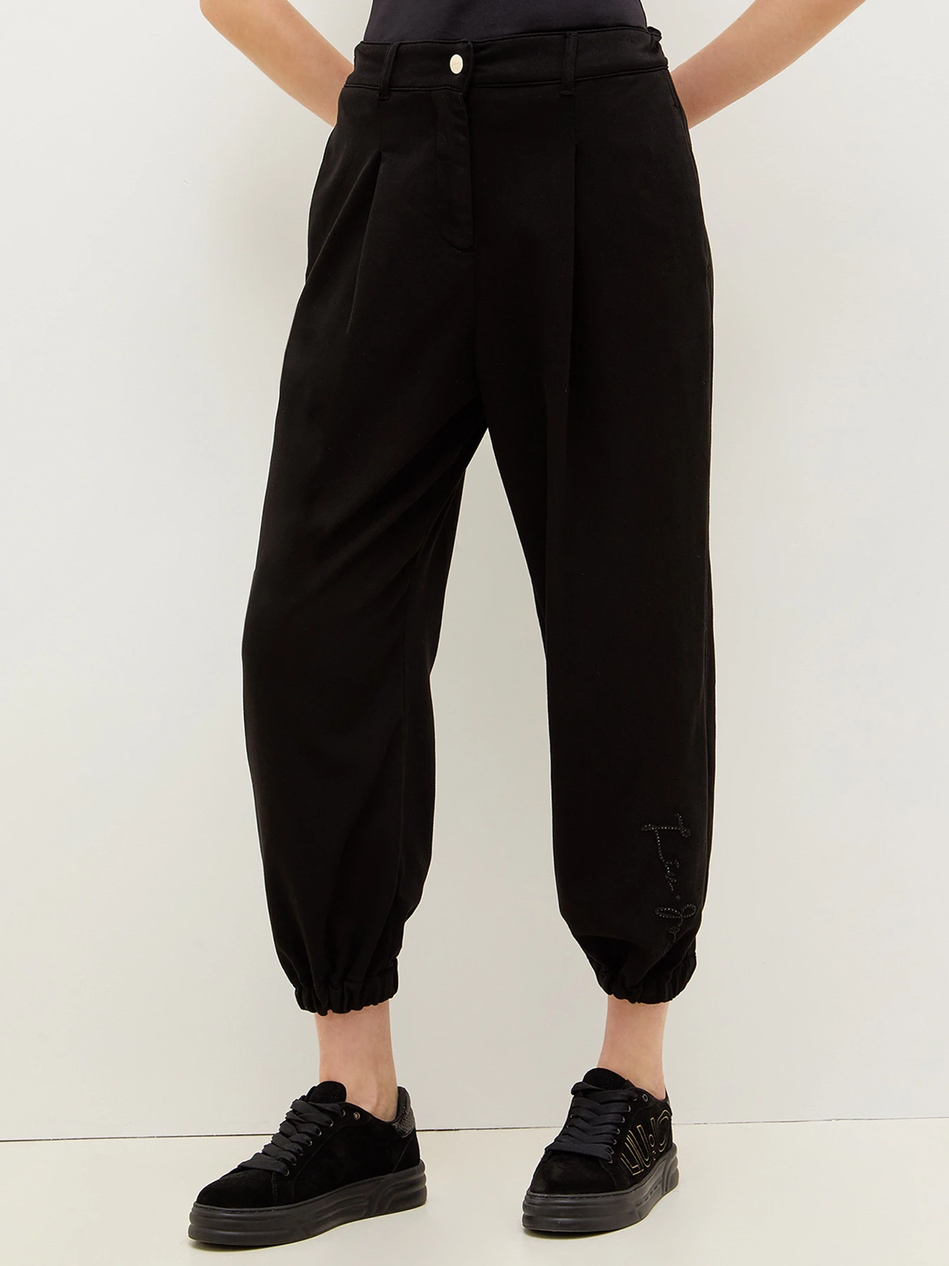 Брюки Liu Jo модель TF2195F090322222 Брюки Liu Jo модель TF2195F090322222 Фото