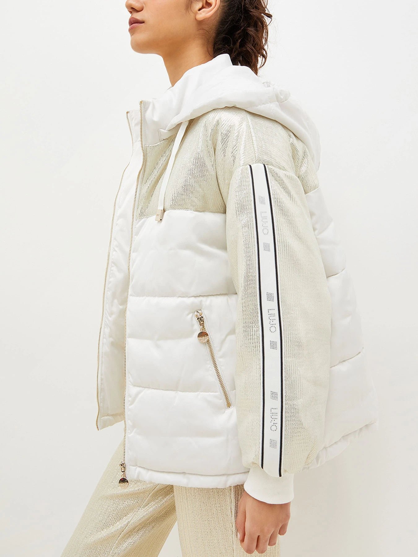 Куртки и дубленки Liu Jo модель TF2259T4558A7280 Куртки и дубленки Liu Jo модель TF2259T4558A7280 Фото