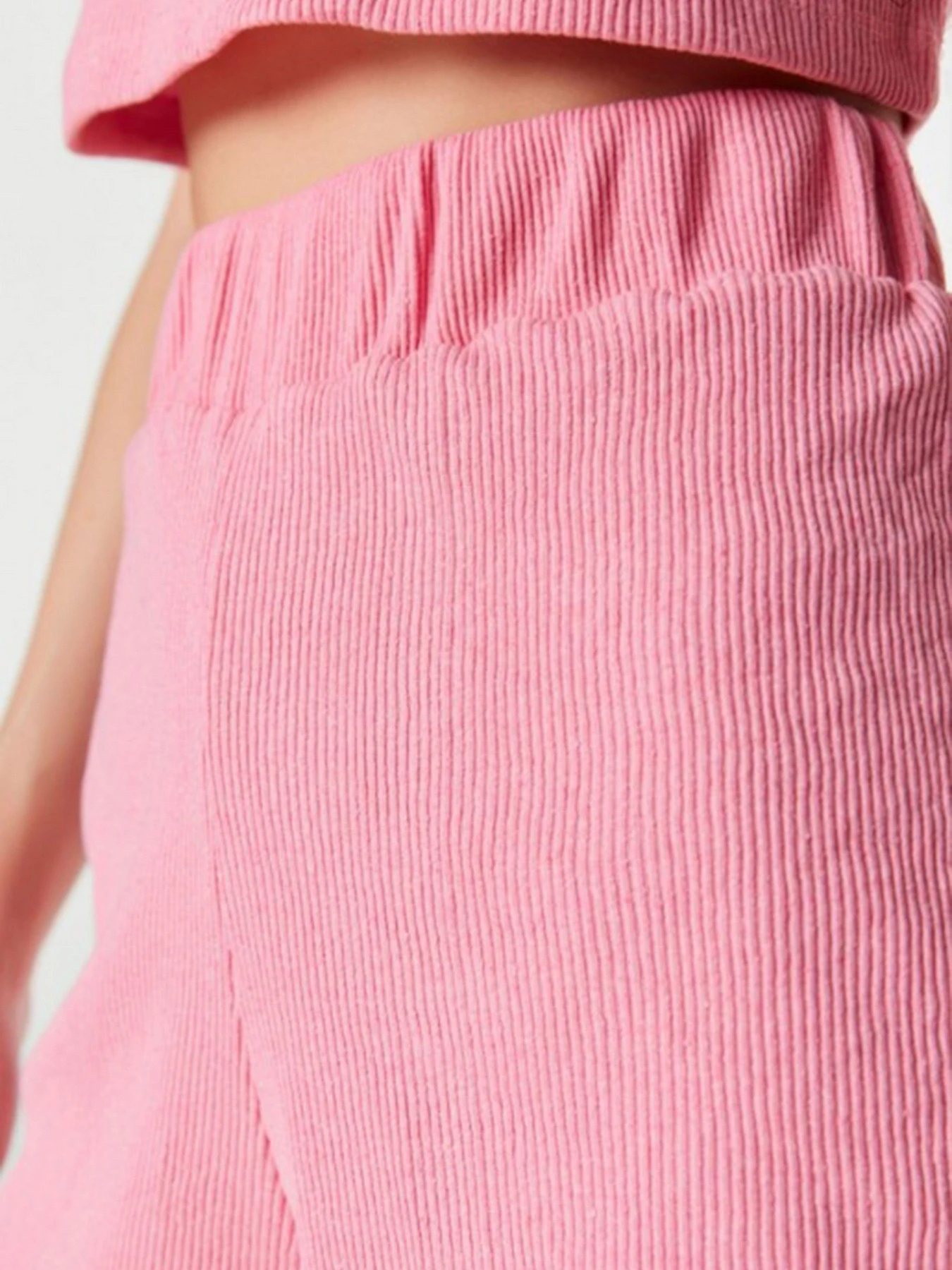 Шорты Trendyol модель THMSS22SR0191/Pembe Фото