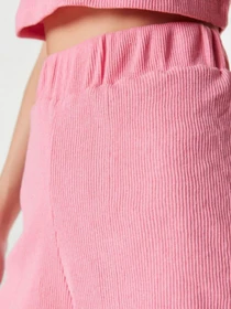 Шорты Trendyol модель THMSS22SR0191/Pembe Фото