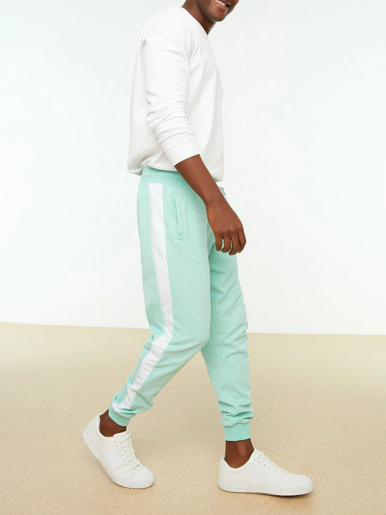 Брюки Trendyol модель TMNSS20EA0074/Mint Брюки Trendyol модель TMNSS20EA0074/Mint Фото