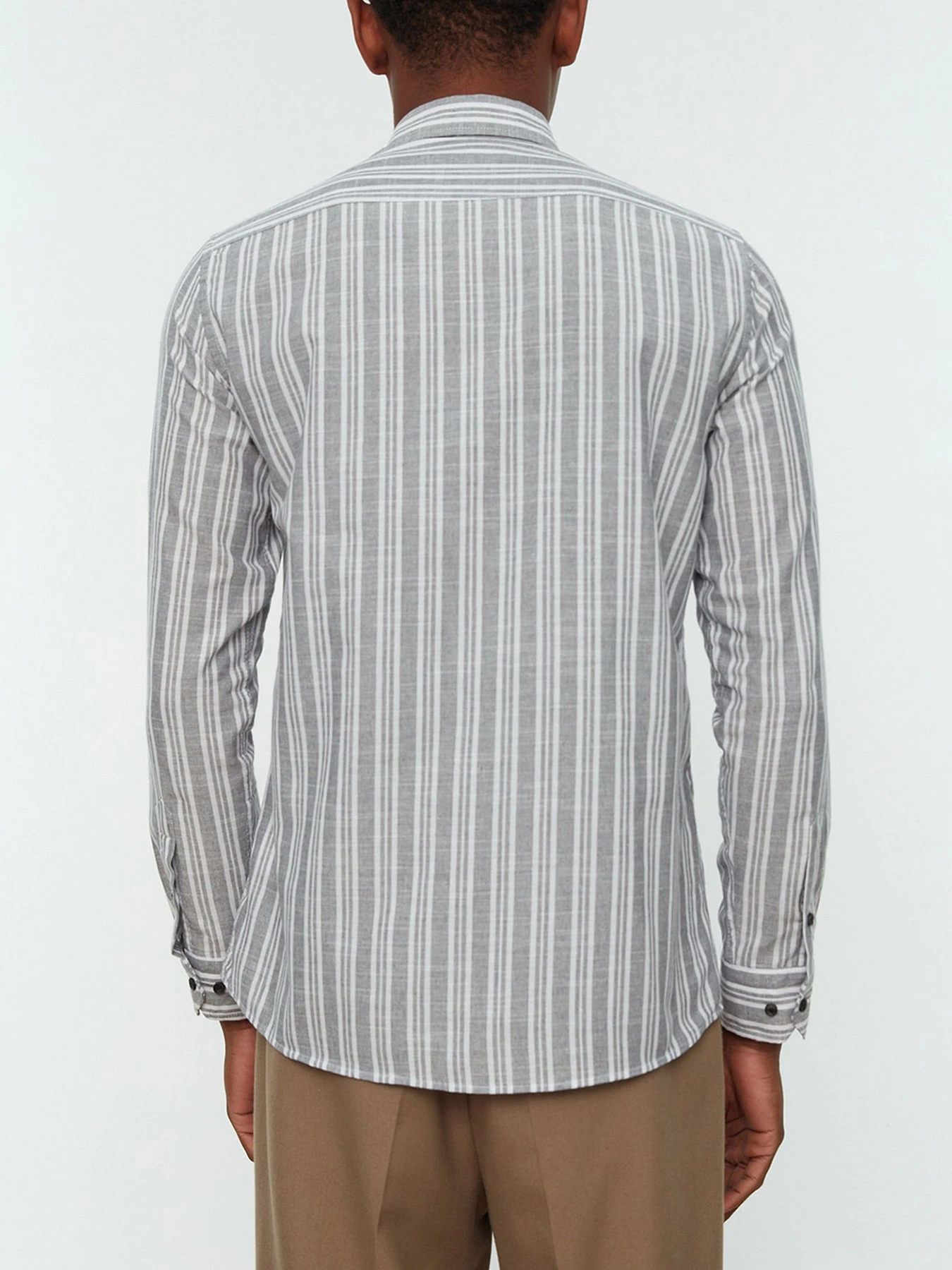 Рубашки Trendyol модель TMNSS22GO0089/Gri Рубашки Trendyol модель TMNSS22GO0089/Gri Фото
